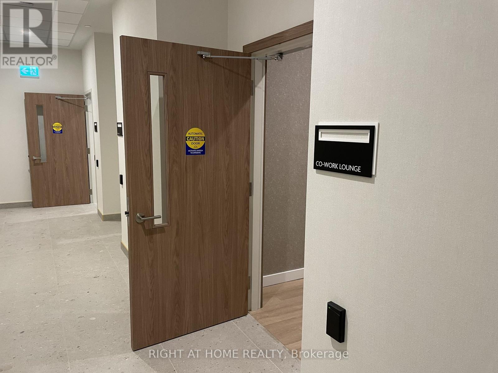 323 - 1 Kyle Lowry Road, Toronto, Ontario  M3C 1H7 - Photo 26 - C12496164