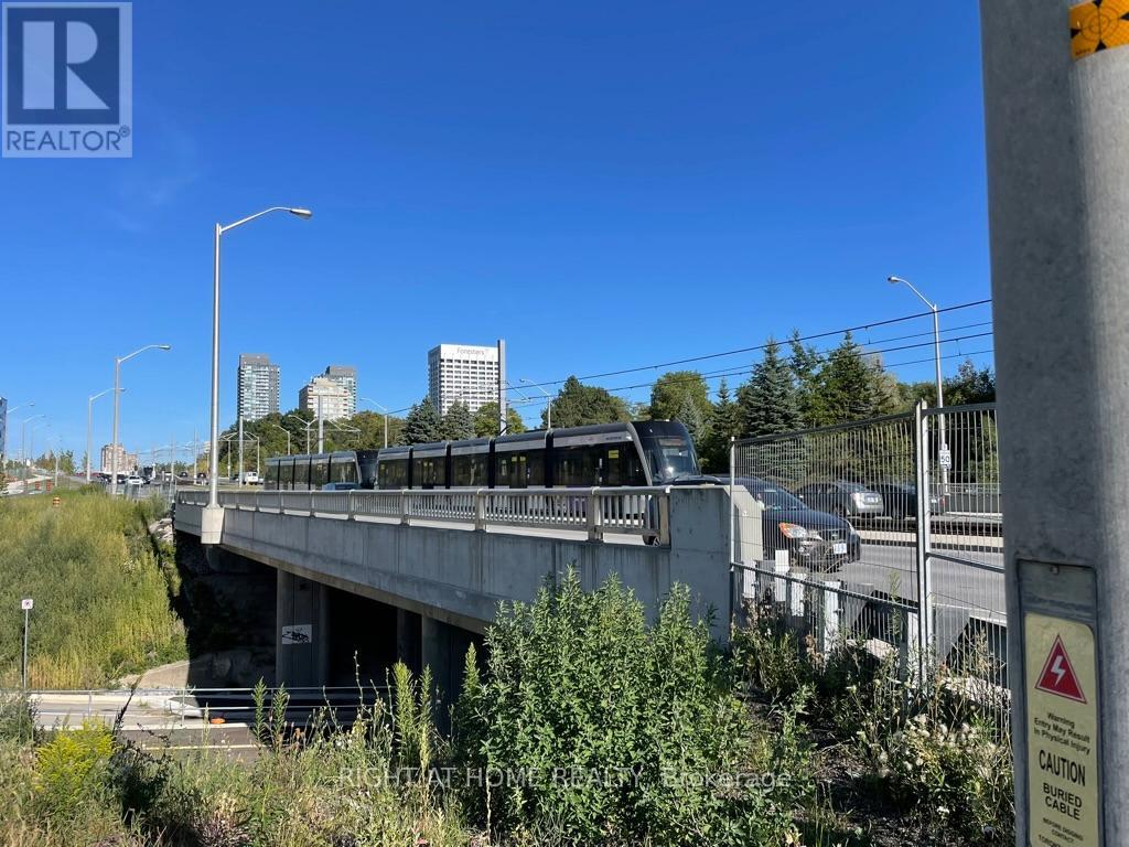 323 - 1 Kyle Lowry Road, Toronto, Ontario  M3C 1H7 - Photo 33 - C12496164