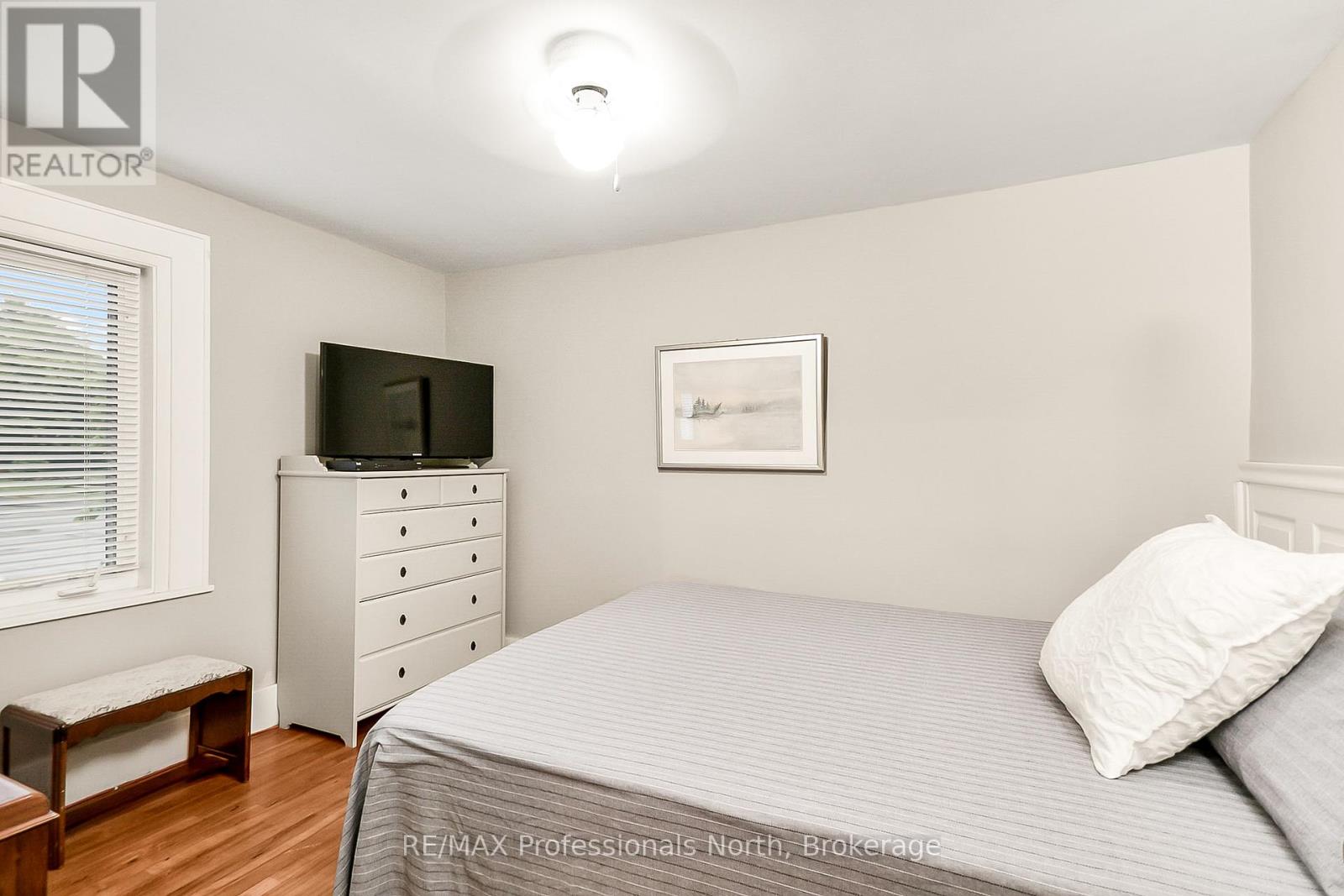 133 Main Street W, Huntsville, Ontario  P1H 1W5 - Photo 23 - X12496256