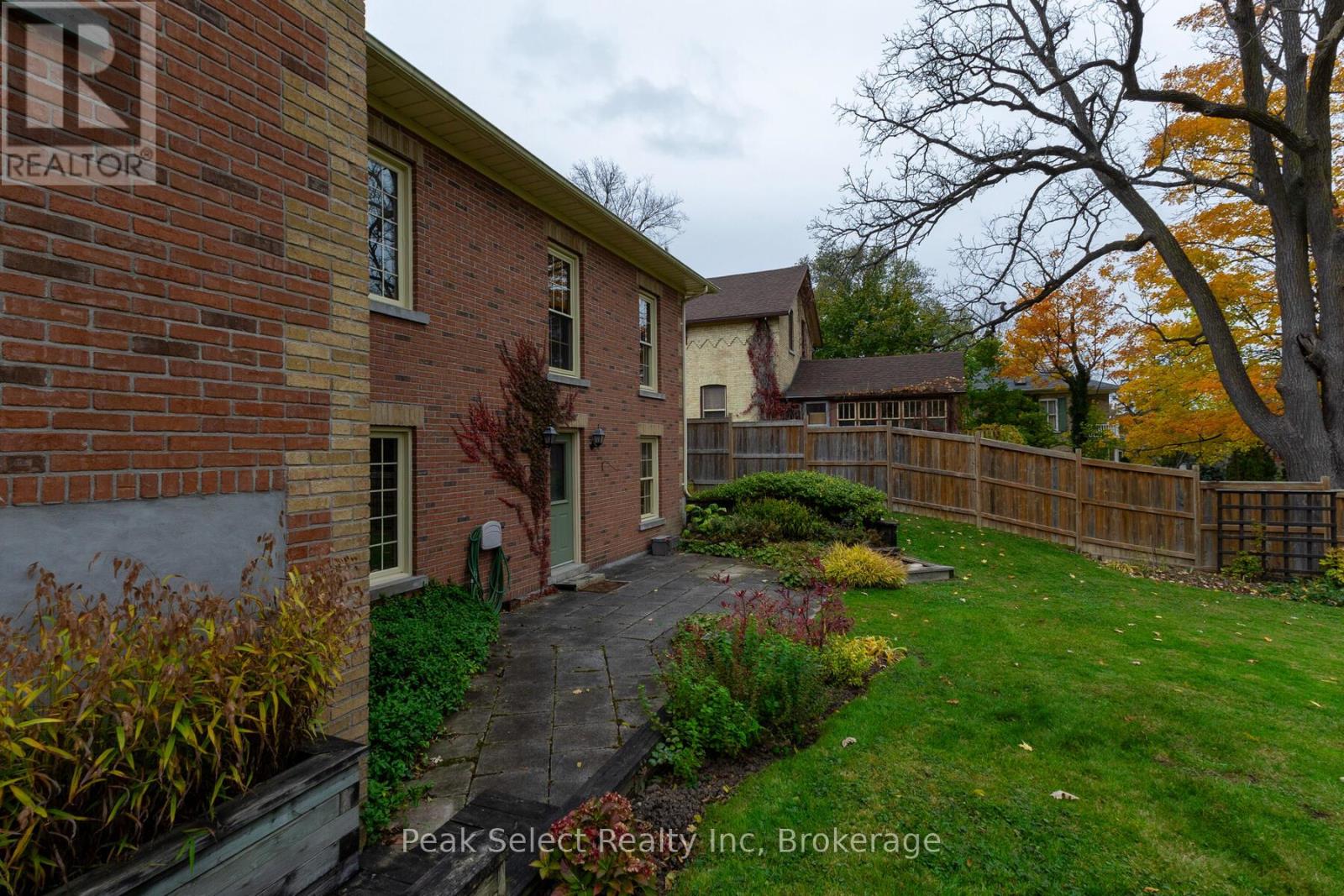 35 Ontario Street N, St. Marys, Ontario  N4X 1B1 - Photo 25 - X12496452