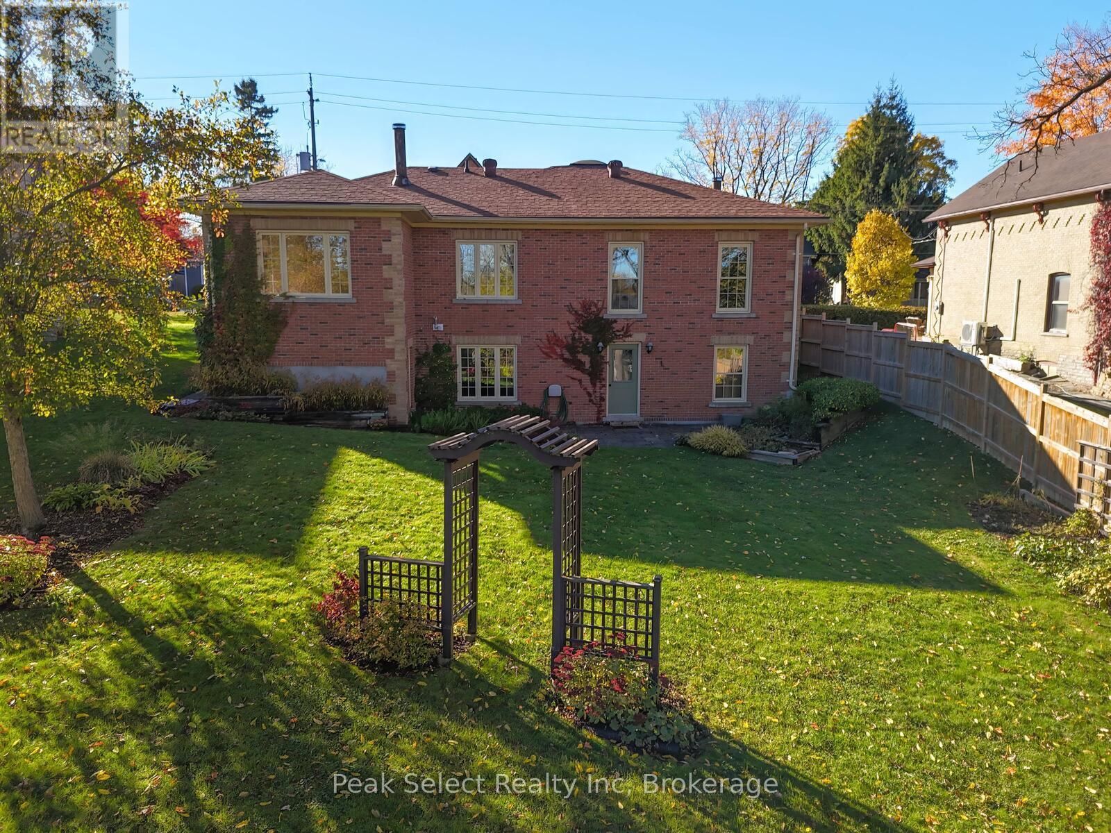 35 Ontario Street N, St. Marys, Ontario  N4X 1B1 - Photo 30 - X12496452