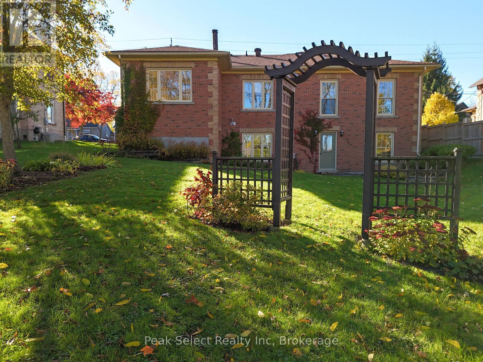 35 Ontario Street N, St. Marys, Ontario  N4X 1B1 - Photo 31 - X12496452