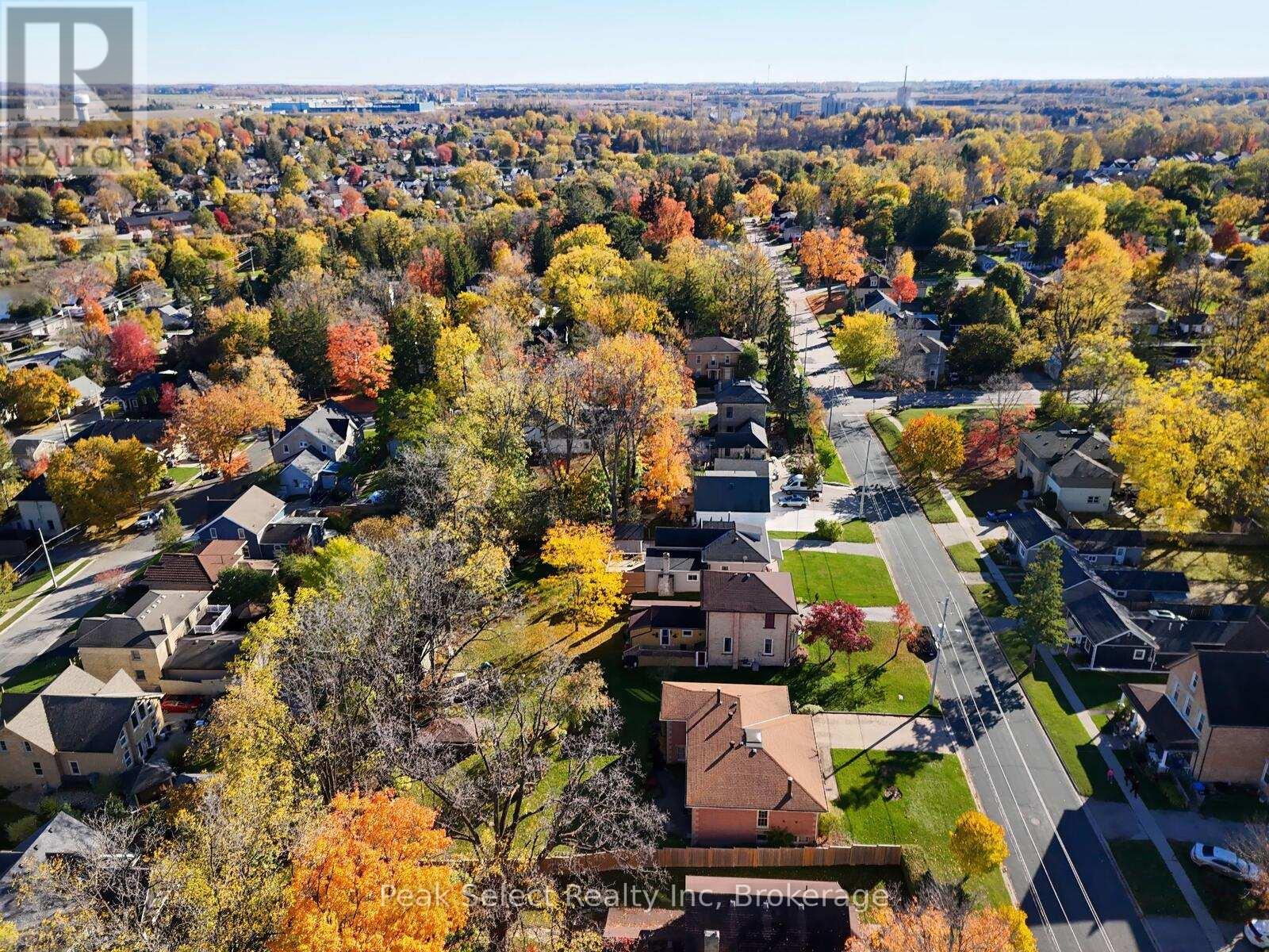 35 Ontario Street N, St. Marys, Ontario  N4X 1B1 - Photo 36 - X12496452