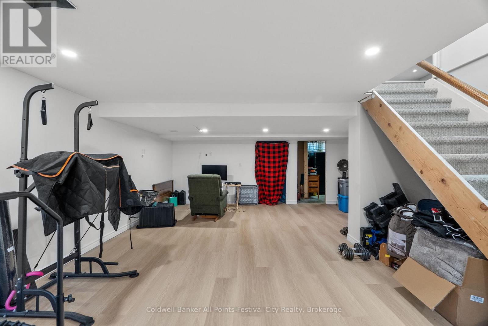 69 Whitehead Street, Central Huron, Ontario  N0M 1L0 - Photo 27 - X12496478