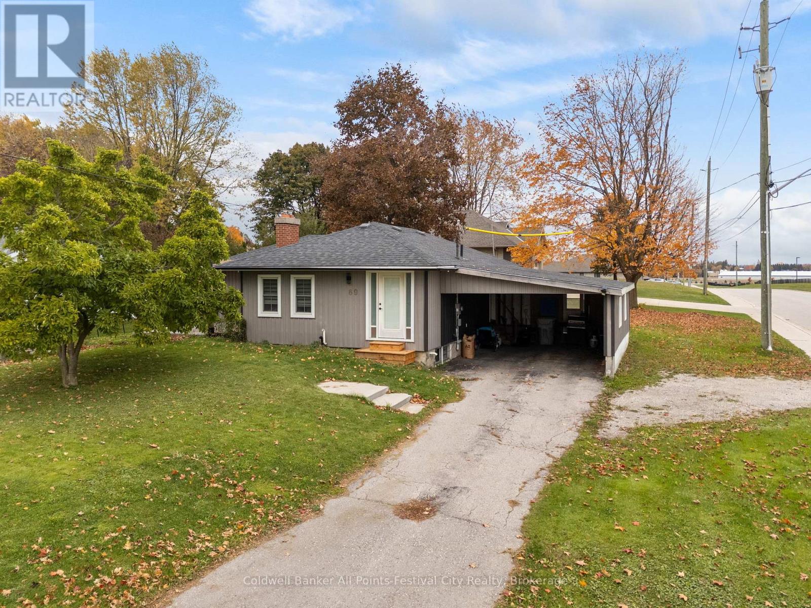 69 Whitehead Street, Central Huron, Ontario  N0M 1L0 - Photo 5 - X12496478