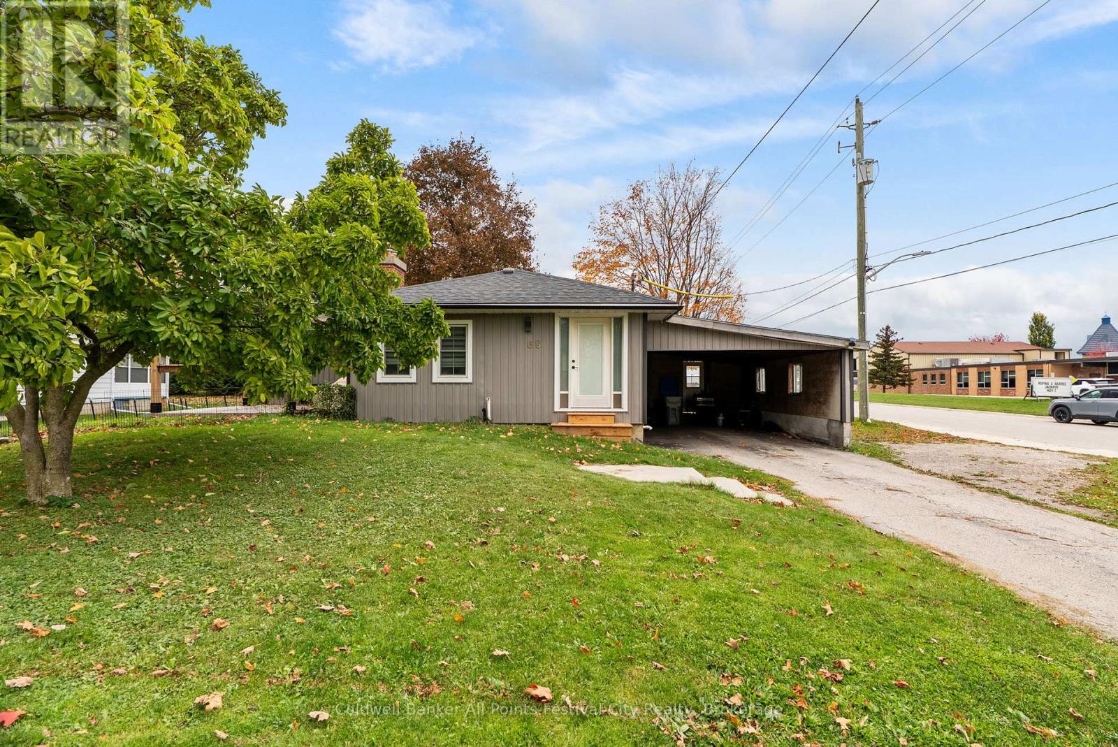 69 Whitehead Street, Central Huron, Ontario  N0M 1L0 - Photo 6 - X12496478