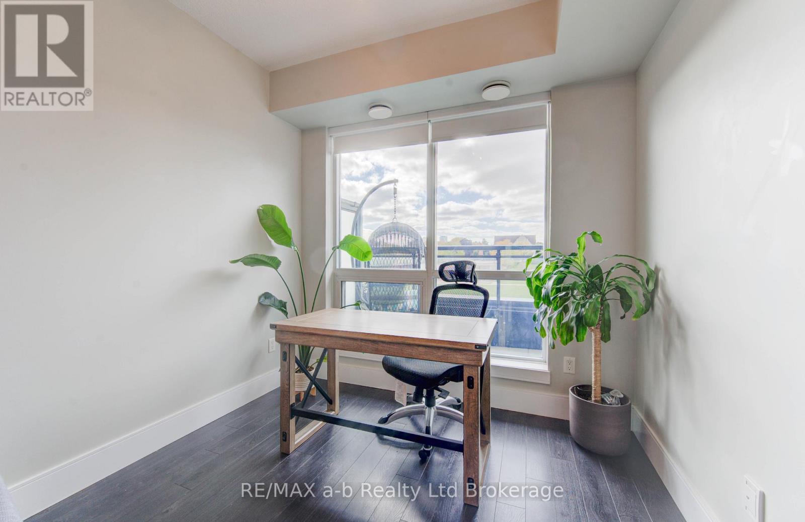 415 - 155 St Leger Street, Kitchener, Ontario  N2H 0B9 - Photo 18 - X12496430