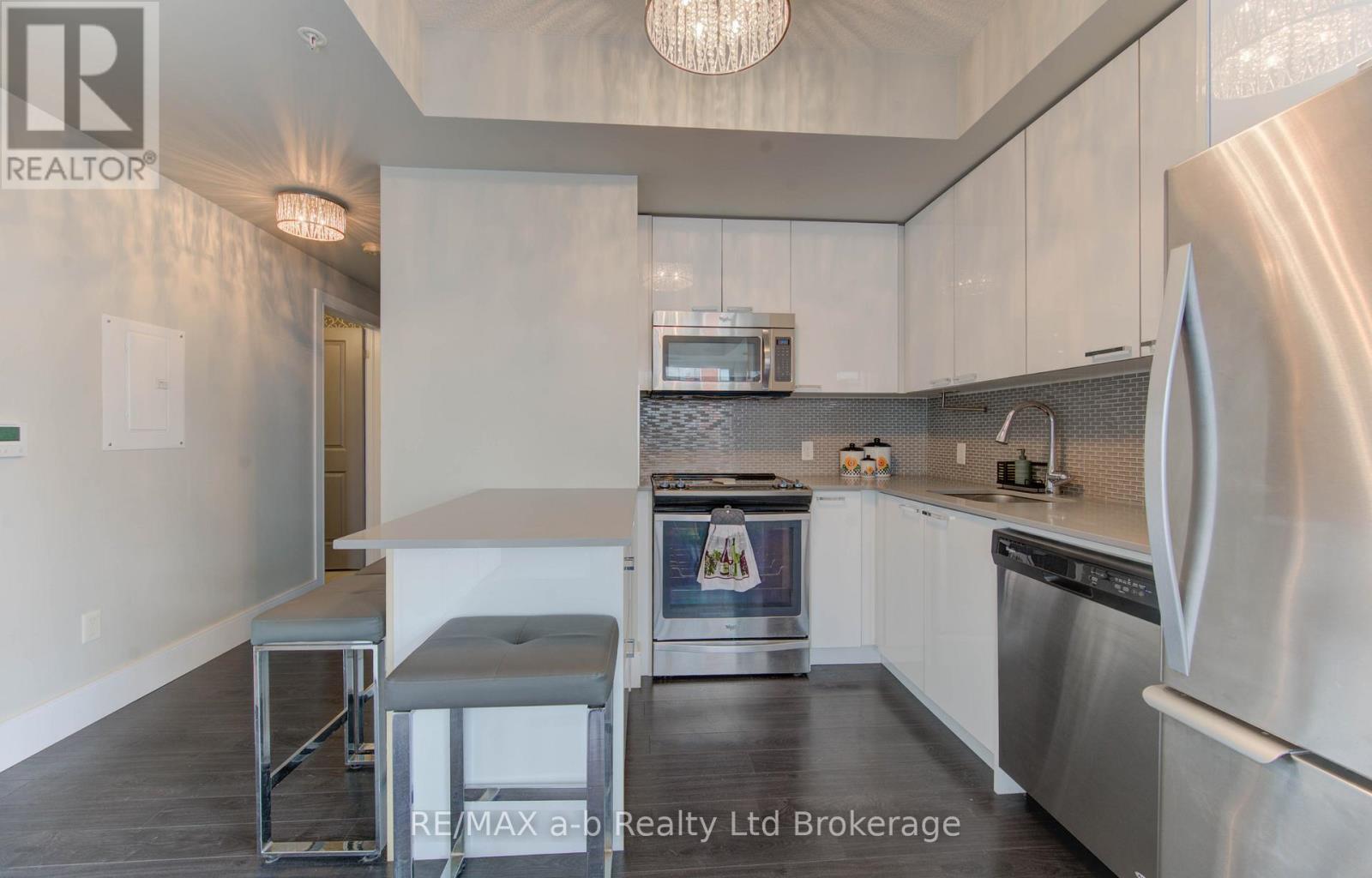 415 - 155 St Leger Street, Kitchener, Ontario  N2H 0B9 - Photo 5 - X12496430