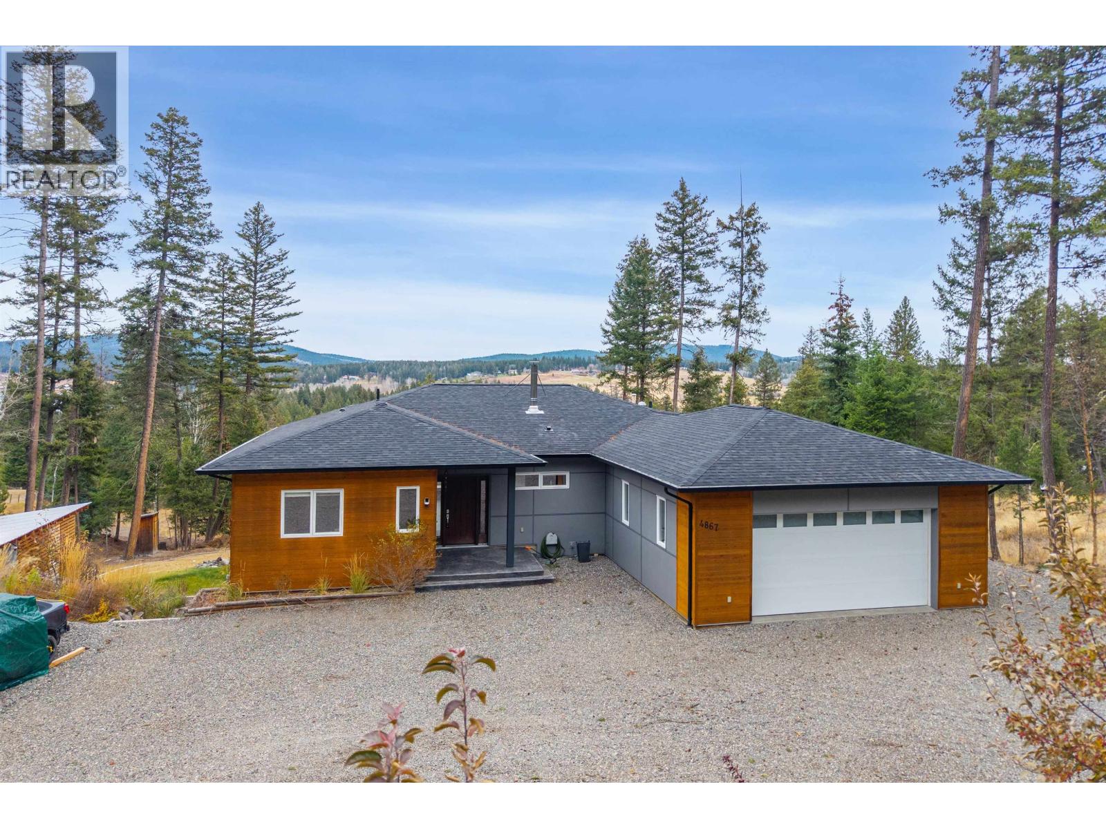 4867 TATTERSFIELD PLACE, 108 Mile Ranch, British Columbia