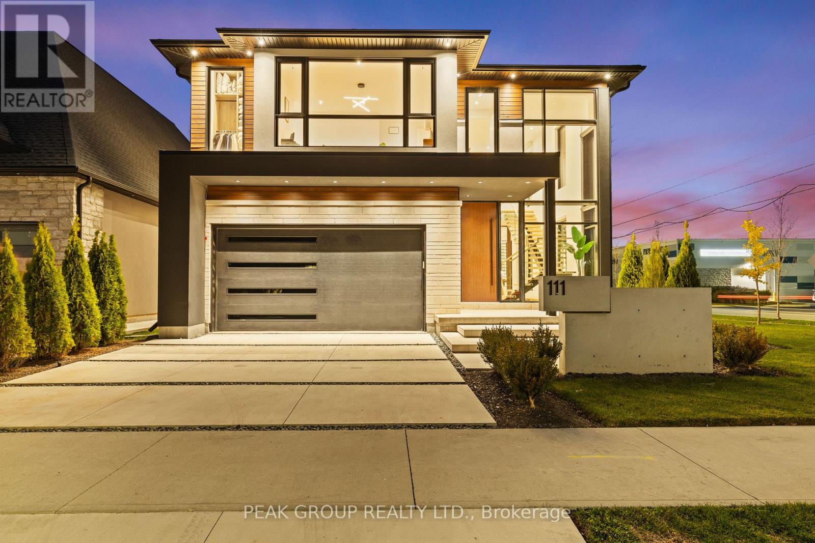 111 Millpond Road, Niagara-On-The-Lake (St. Davids), Ontario  L0S 1J1 - Photo 2 - X12496314