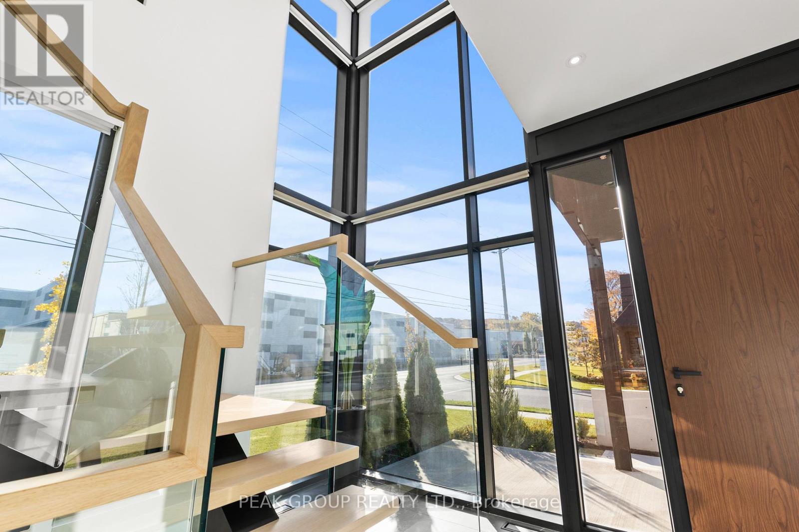 111 Millpond Road, Niagara-On-The-Lake (St. Davids), Ontario  L0S 1J1 - Photo 5 - X12496314