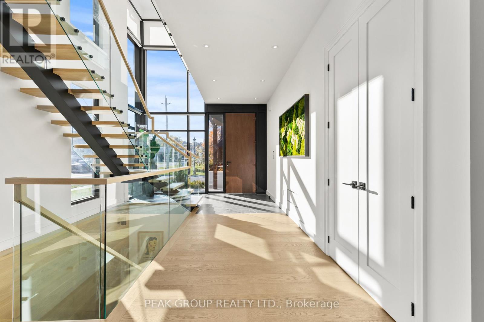 111 Millpond Road, Niagara-On-The-Lake (St. Davids), Ontario  L0S 1J1 - Photo 6 - X12496314