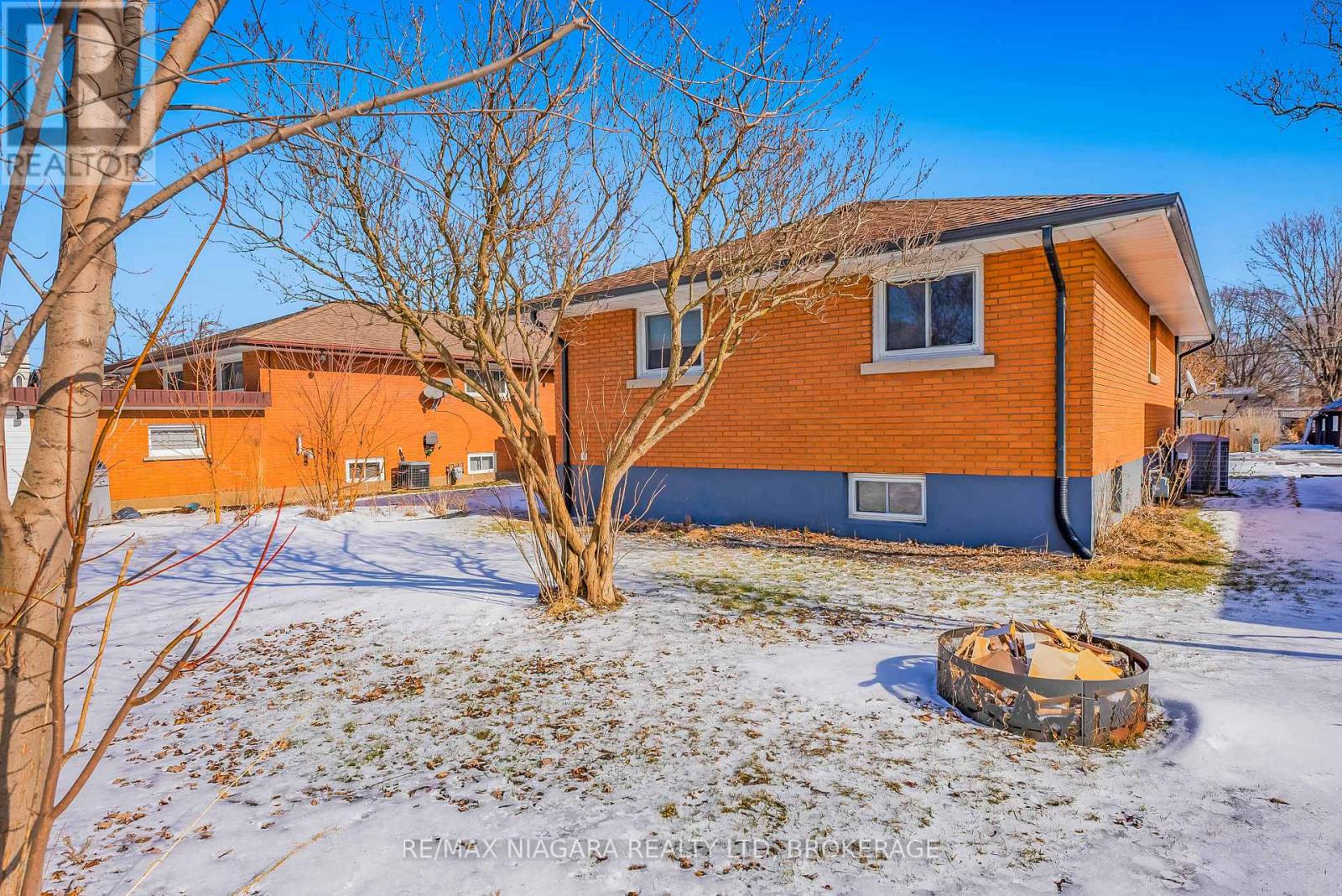 Main Level - 144 Elm Street, Port Colborne, Ontario  L3K 4N4 - Photo 15 - X12496318