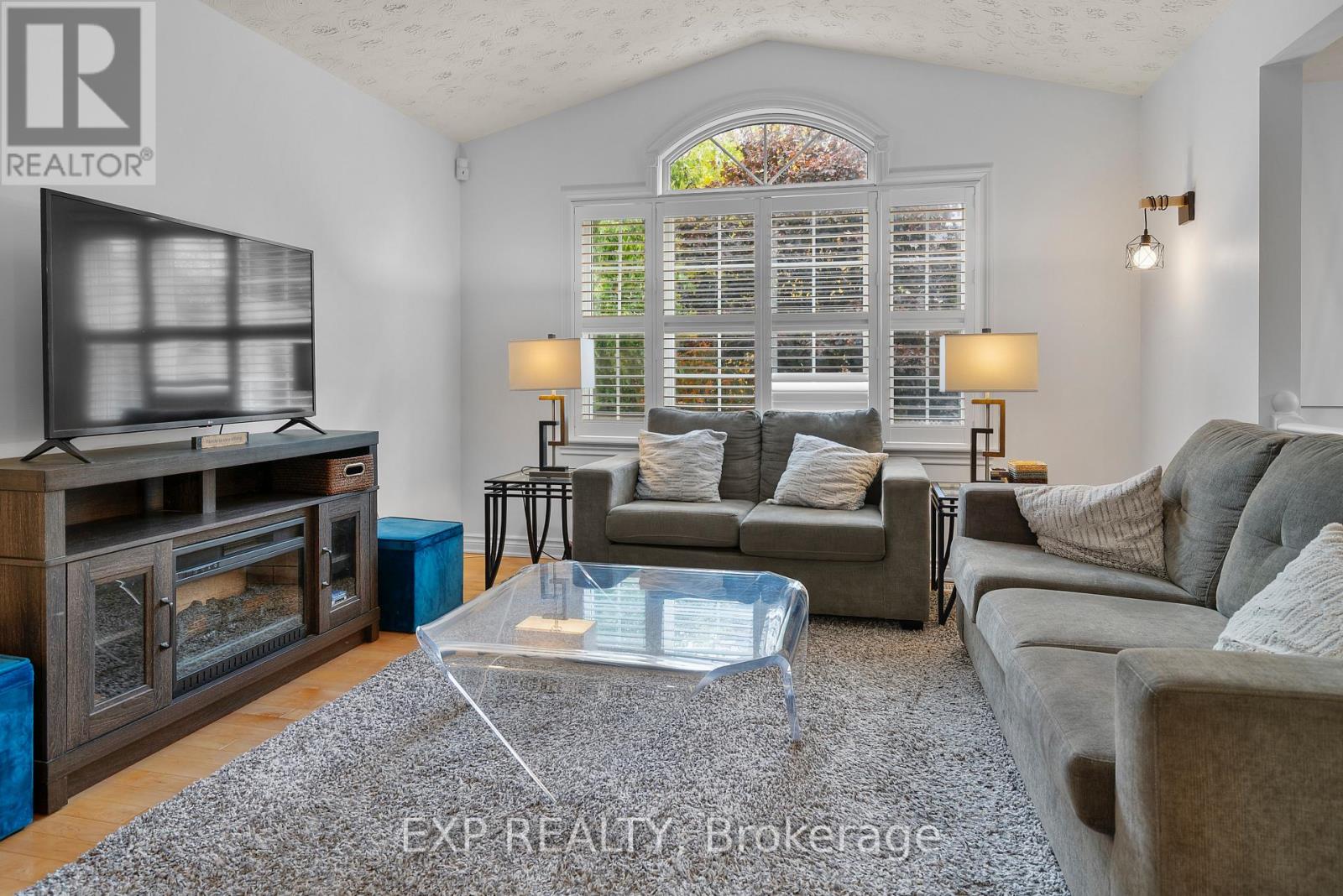 93 Park Street, Fort Erie (Ridgeway), Ontario  L0S 1N0 - Photo 14 - X12496496