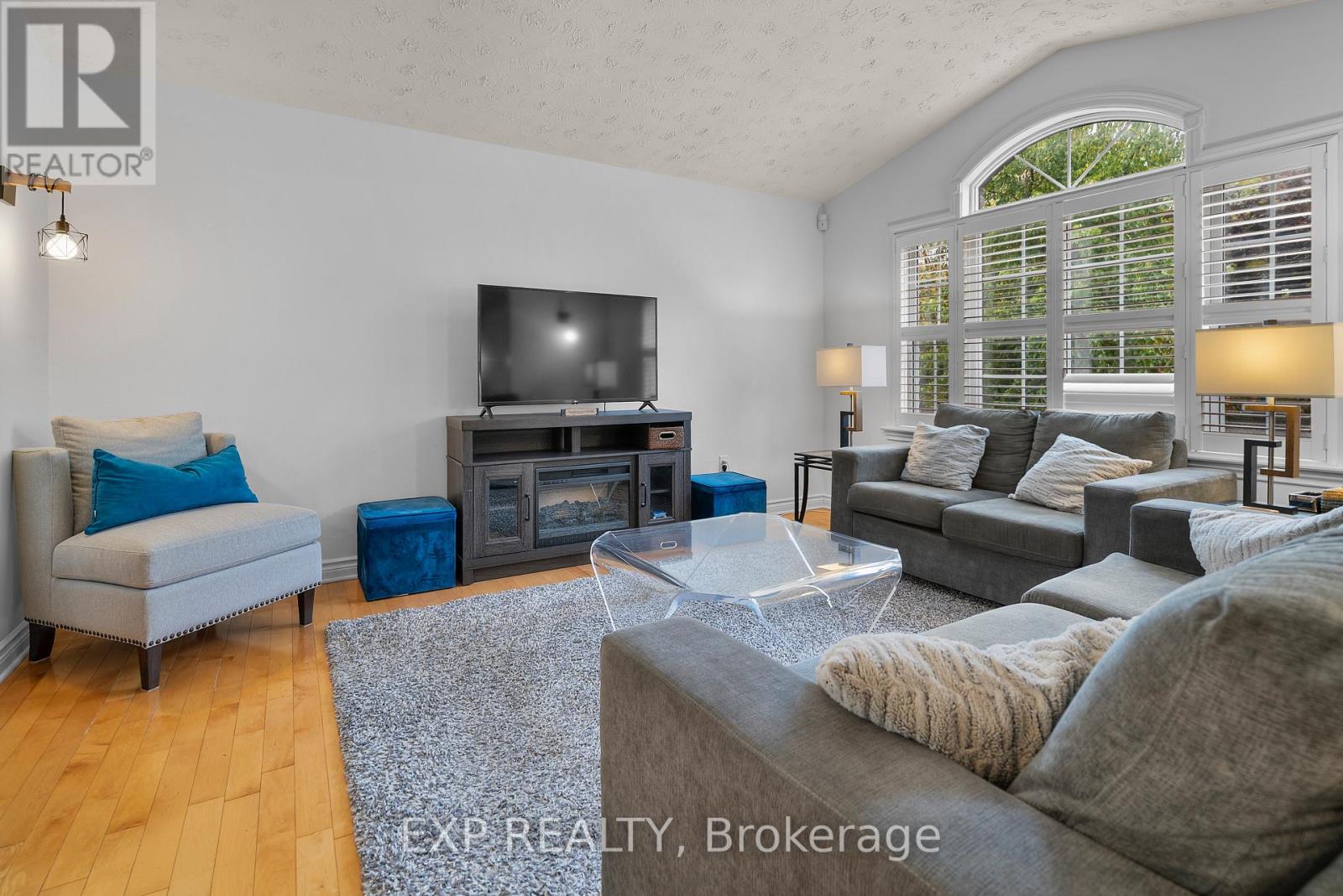 93 Park Street, Fort Erie (Ridgeway), Ontario  L0S 1N0 - Photo 15 - X12496496