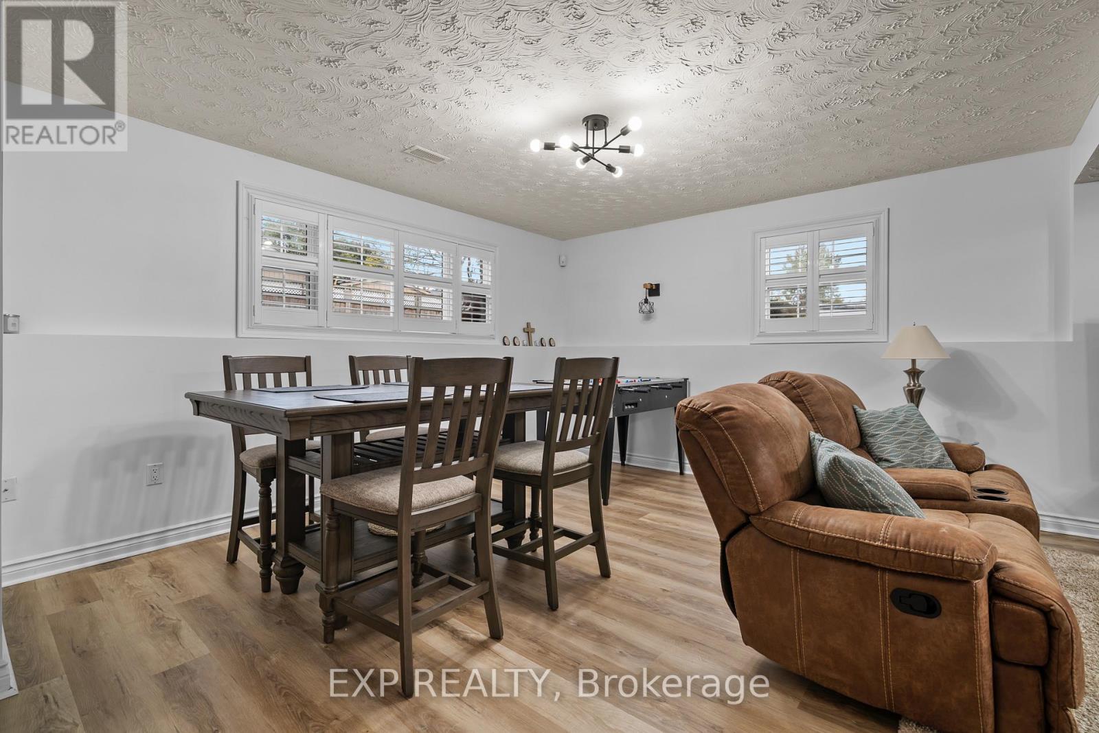 93 Park Street, Fort Erie (Ridgeway), Ontario  L0S 1N0 - Photo 25 - X12496496