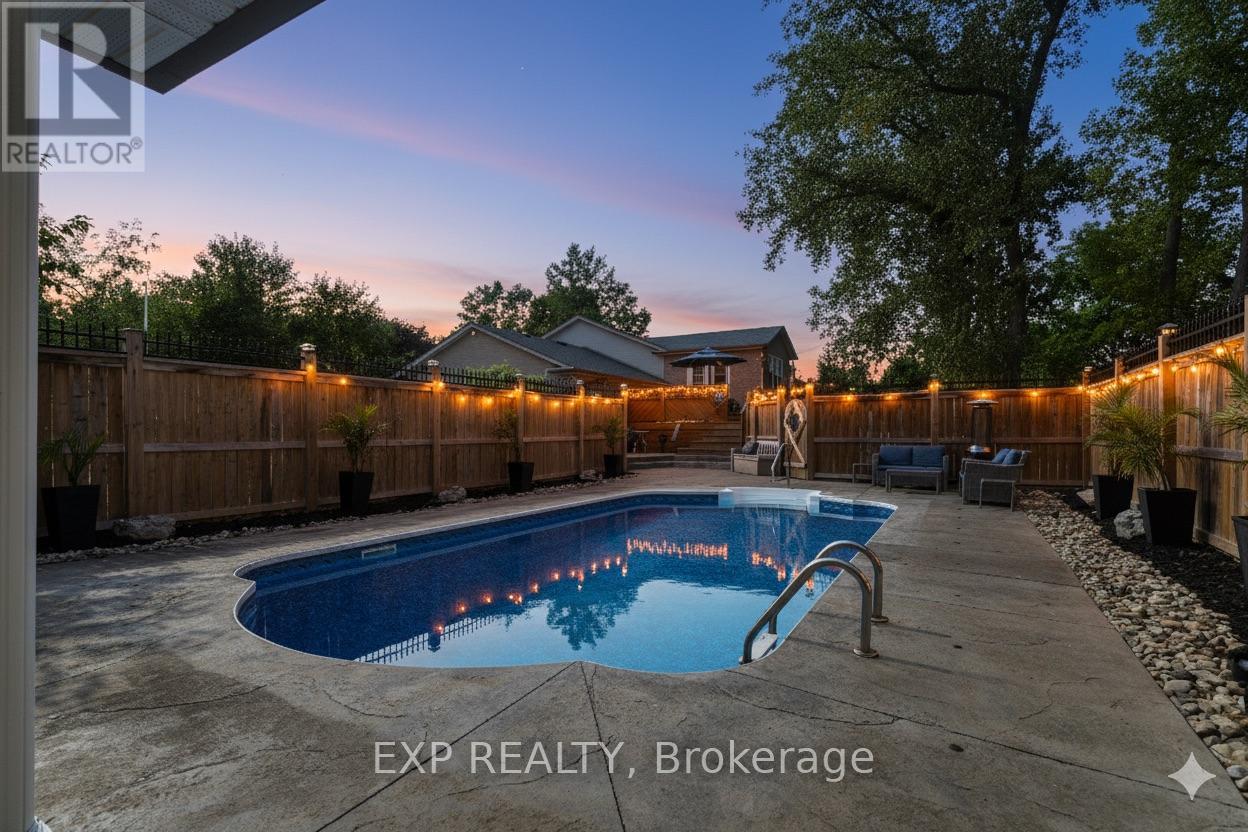 93 Park Street, Fort Erie (Ridgeway), Ontario  L0S 1N0 - Photo 30 - X12496496