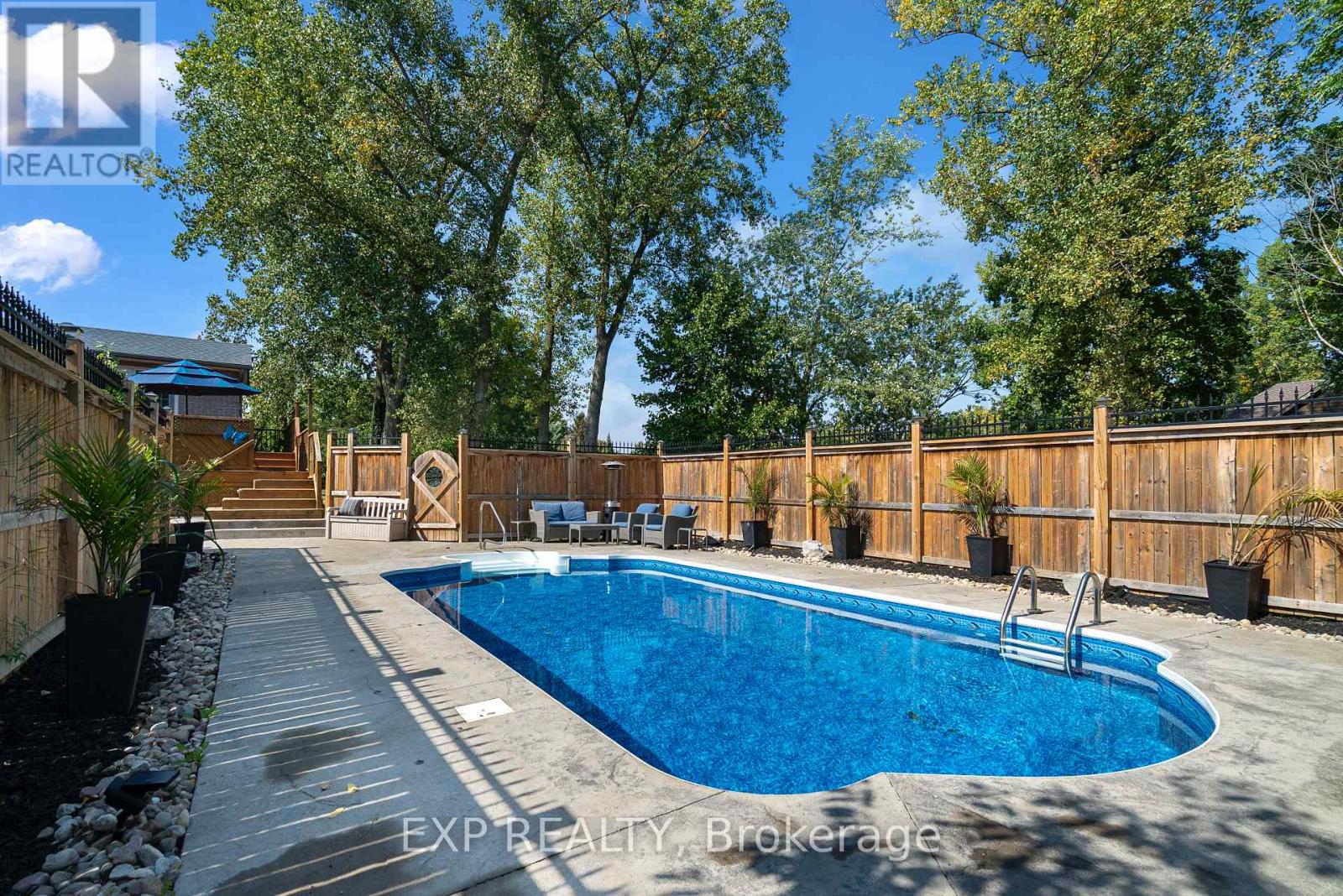 93 Park Street, Fort Erie (Ridgeway), Ontario  L0S 1N0 - Photo 33 - X12496496