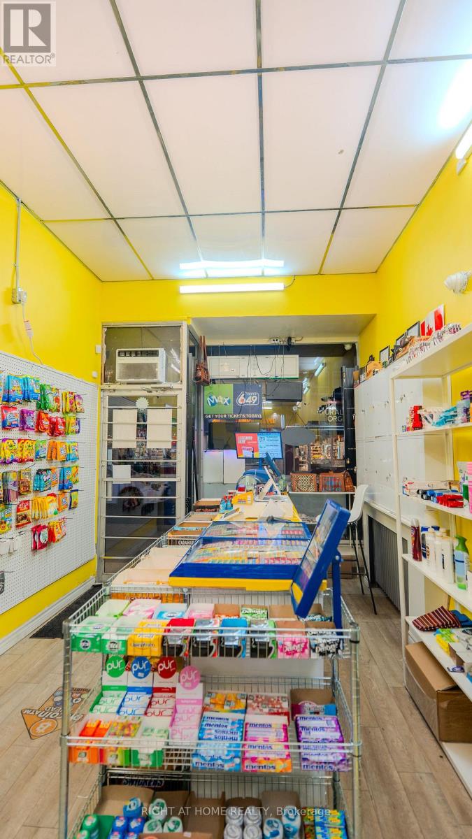 370 Bank Street, Ottawa, Ontario  K2P 1Y2 - Photo 23 - X12170980