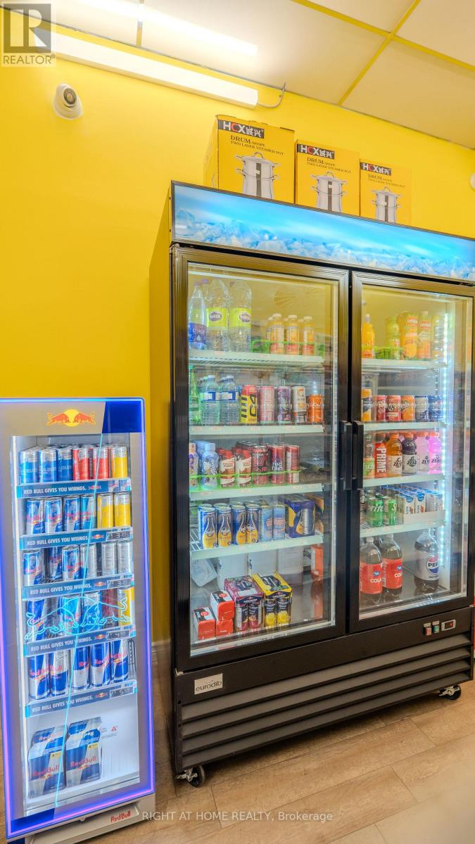 370 Bank Street, Ottawa, Ontario  K2P 1Y2 - Photo 9 - X12170980