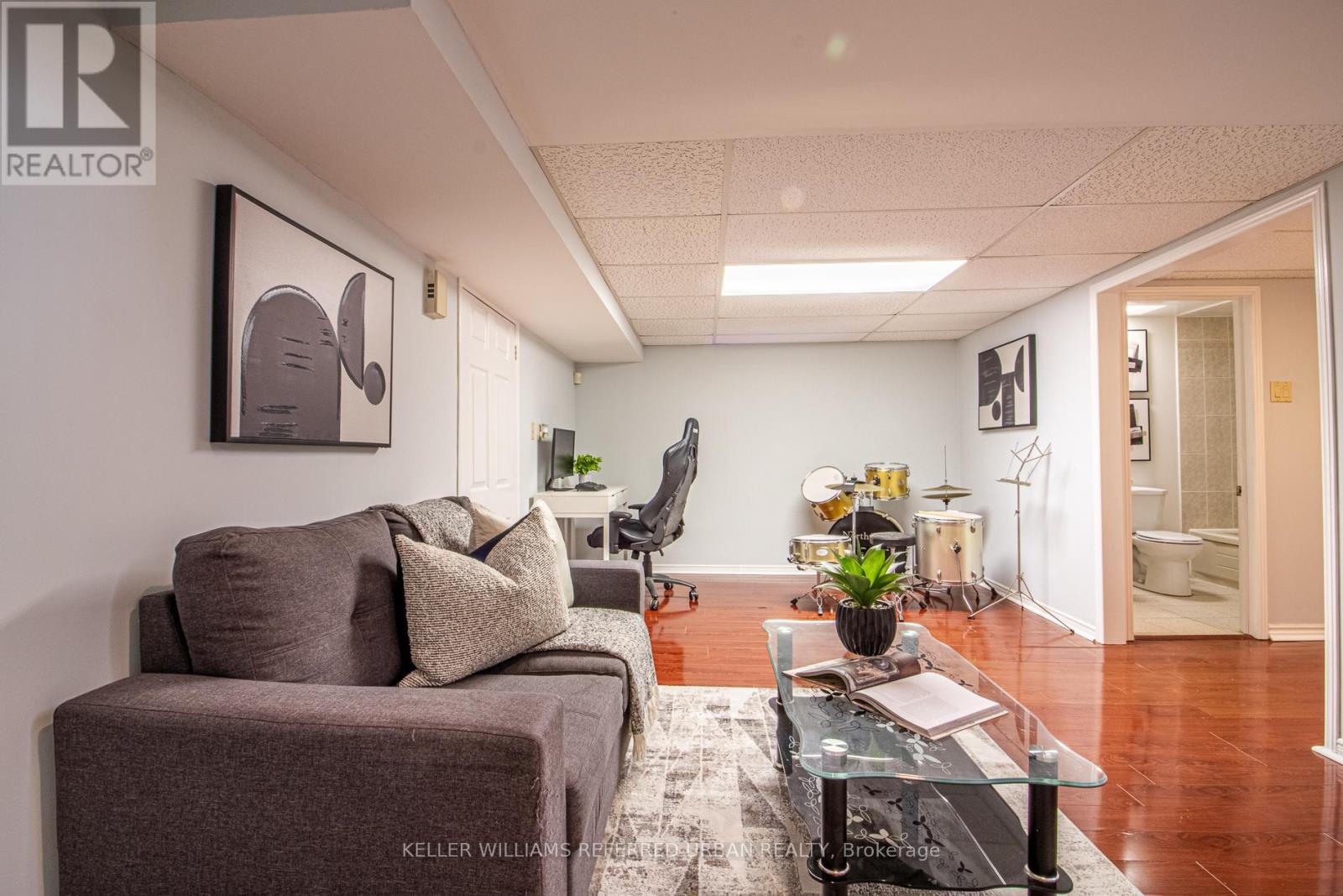 63 Holmbush Crescent, Toronto (Steeles), Ontario  M1V 2Y8 - Photo 21 - E12496122