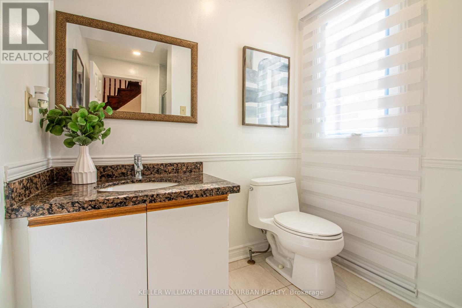 63 Holmbush Crescent, Toronto (Steeles), Ontario  M1V 2Y8 - Photo 9 - E12496122