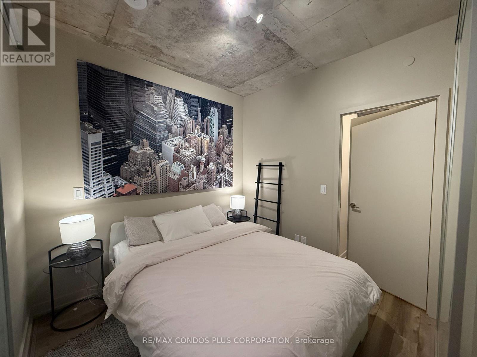 205 - 665 Queen Street E, Toronto, Ontario  M4M 0G3 - Photo 9 - E12496166