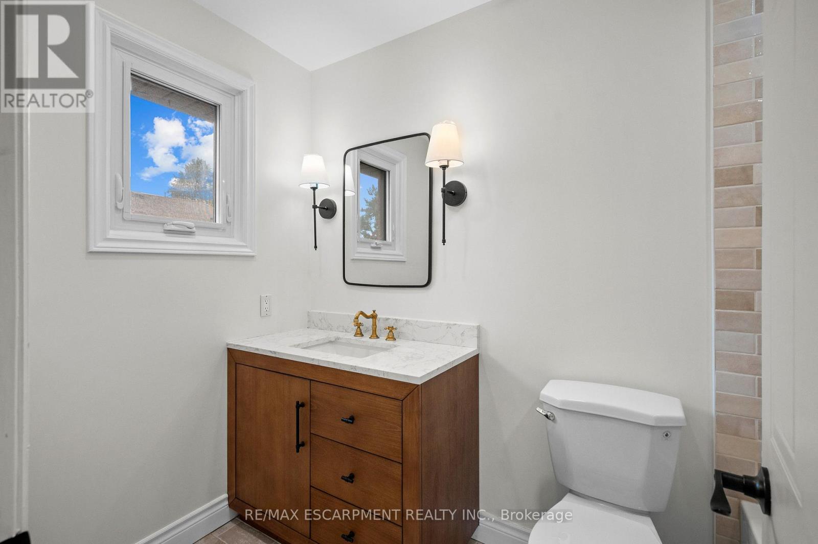 31 Inglewood Place, Whitby (Blue Grass Meadows), Ontario  L1N 8Z9 - Photo 15 - E12496216