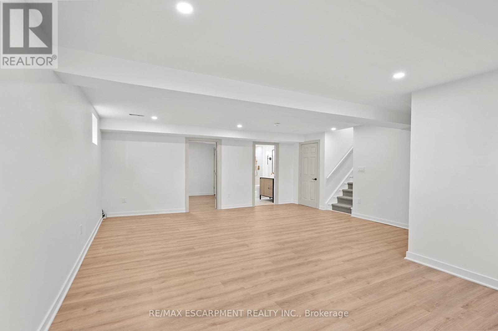 31 Inglewood Place, Whitby (Blue Grass Meadows), Ontario  L1N 8Z9 - Photo 21 - E12496216