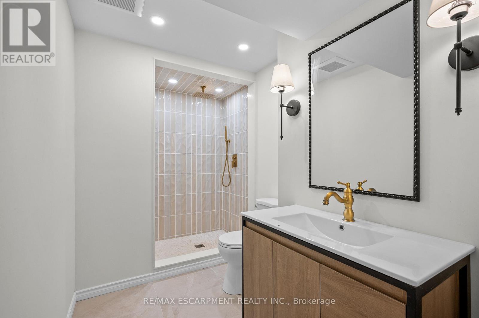 31 Inglewood Place, Whitby (Blue Grass Meadows), Ontario  L1N 8Z9 - Photo 22 - E12496216