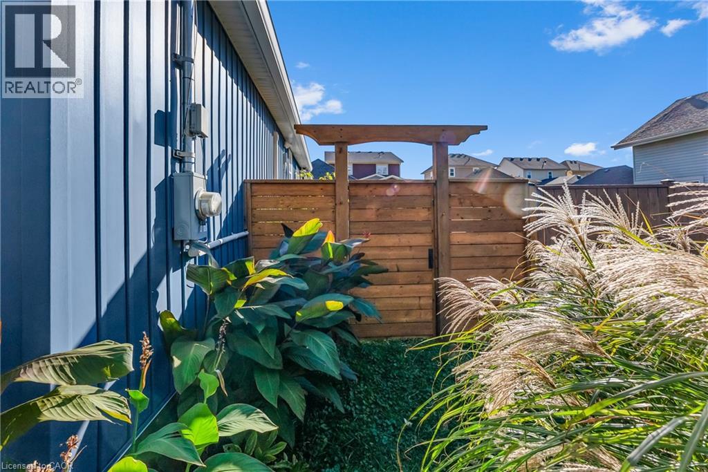 3825 Graeber Avenue, Fort Erie, Ontario  L0S 1B0 - Photo 5 - 40784457