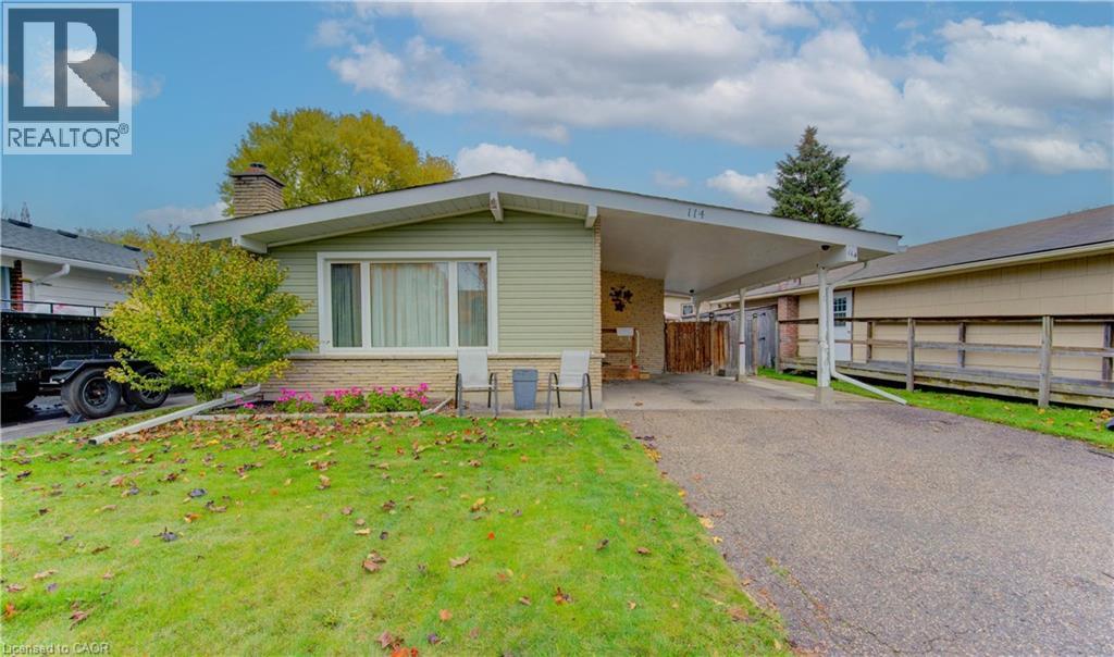 114 Selkirk Drive, Kitchener, Ontario  N2E 1M4 - Photo 1 - 40784333