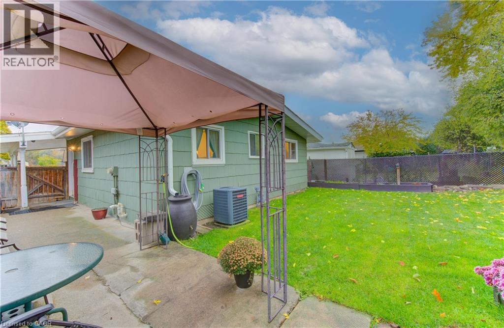 114 Selkirk Drive, Kitchener, Ontario  N2E 1M4 - Photo 34 - 40784333