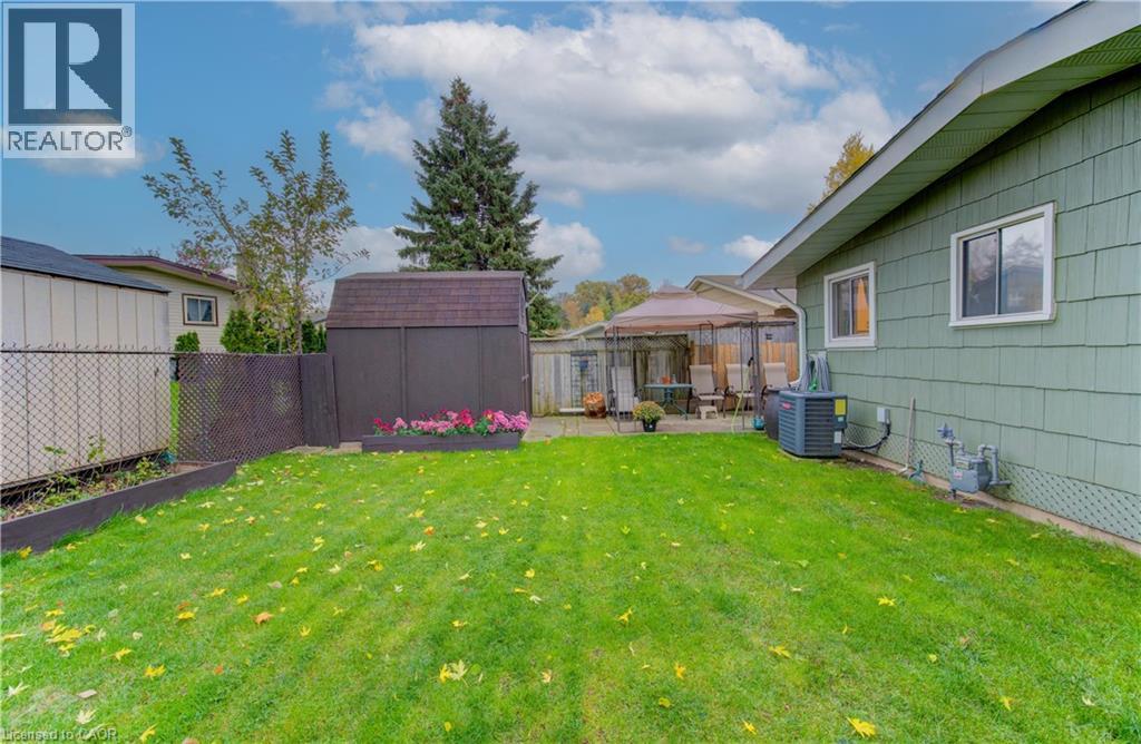 114 Selkirk Drive, Kitchener, Ontario  N2E 1M4 - Photo 39 - 40784333