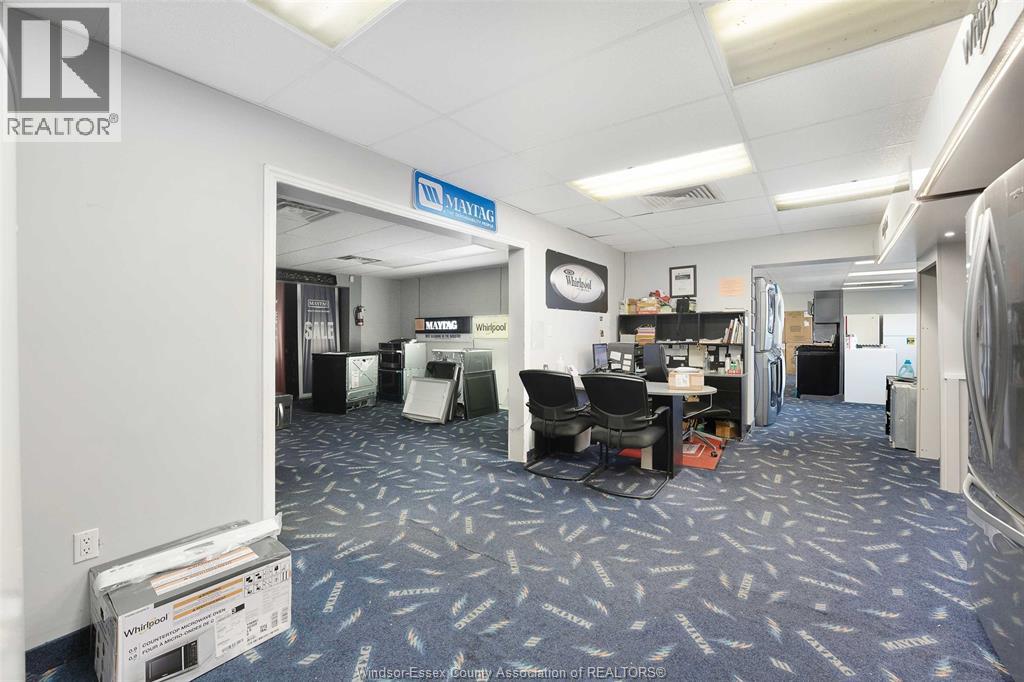 1573 Front Road North, Amherstburg, Ontario  N9V 3R3 - Photo 19 - 25027692