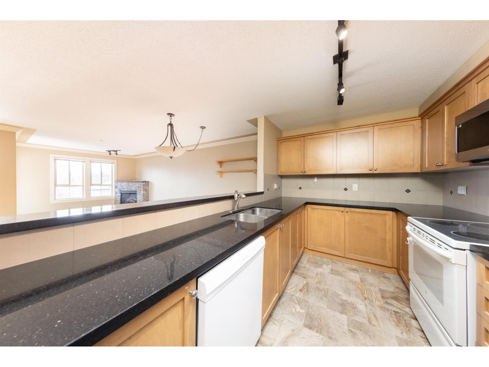 301 9000 Birch Street, Chilliwack Downtown, Chilliwack, British Columbia  V2P 8G2 - Photo 17 - R2985716