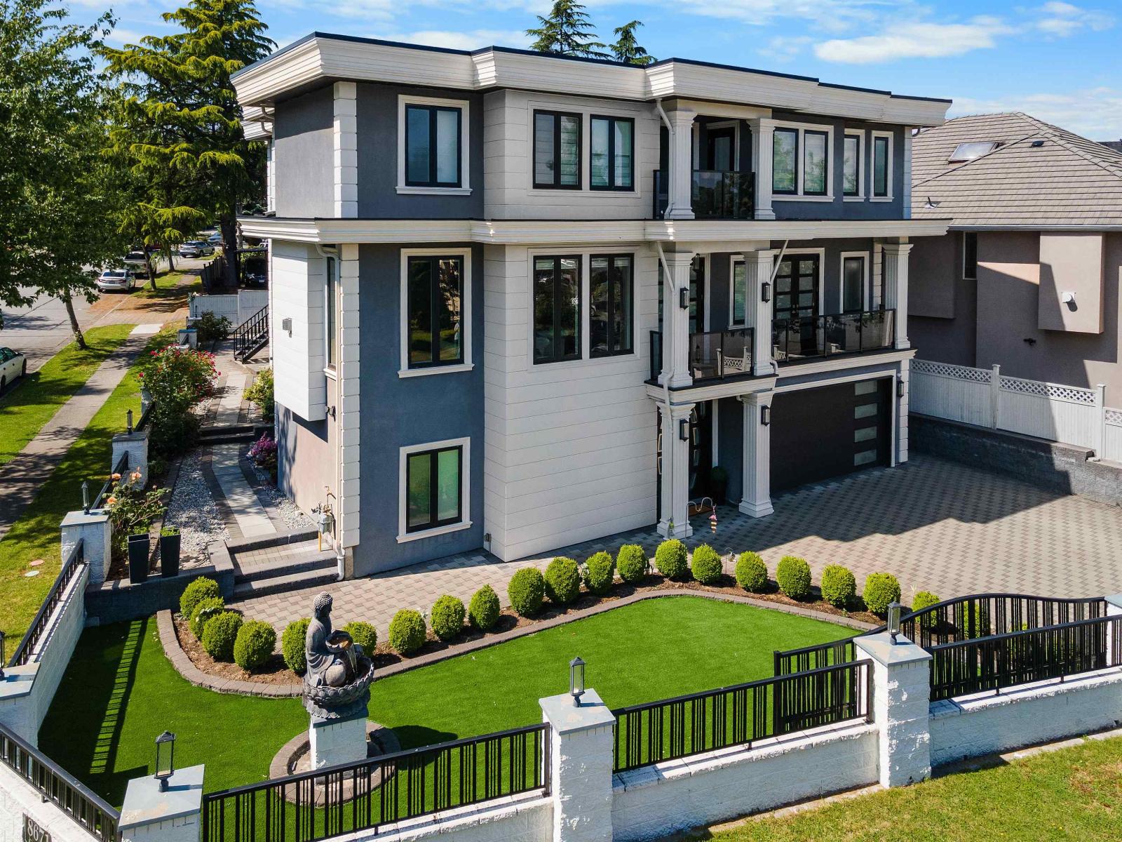 8671 Galway Crescent, Surrey, British Columbia V3W 6C8 - Photo 1 - R3036714