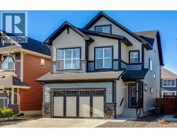 106 Magnolia Terrace SE Mahogany