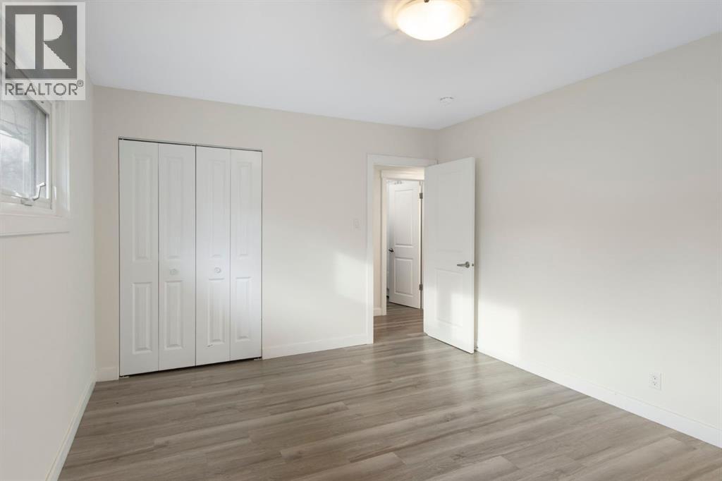 6023 Thornbank Drive, Calgary, Alberta  T2K 3P4 - Photo 20 - A2266755