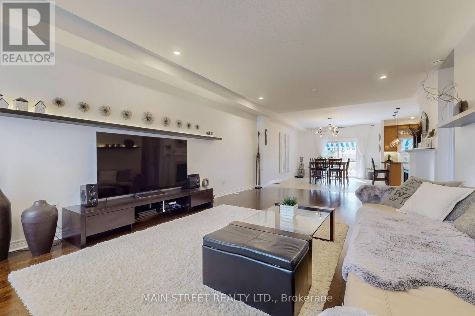 10 - 8900 Bathurst Street, Vaughan (Patterson), Ontario  L4J 8A7 - Photo 12 - N12496162