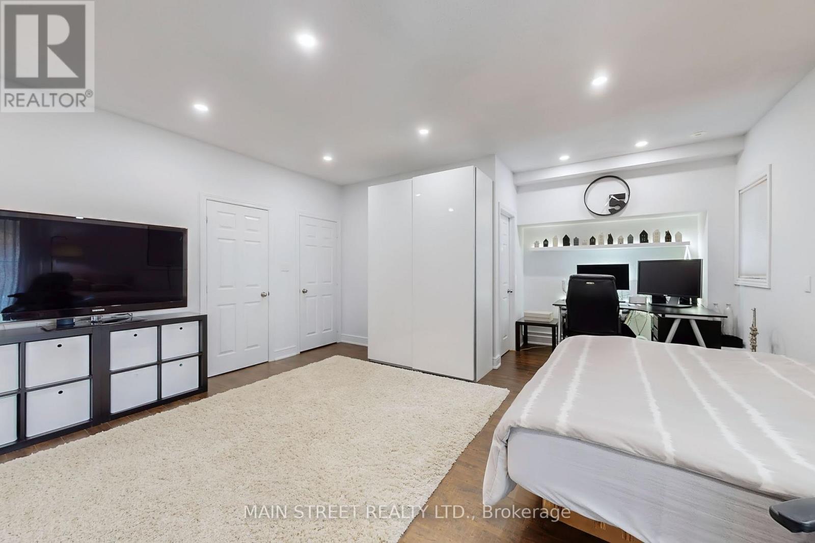 10 - 8900 Bathurst Street, Vaughan (Patterson), Ontario  L4J 8A7 - Photo 36 - N12496162