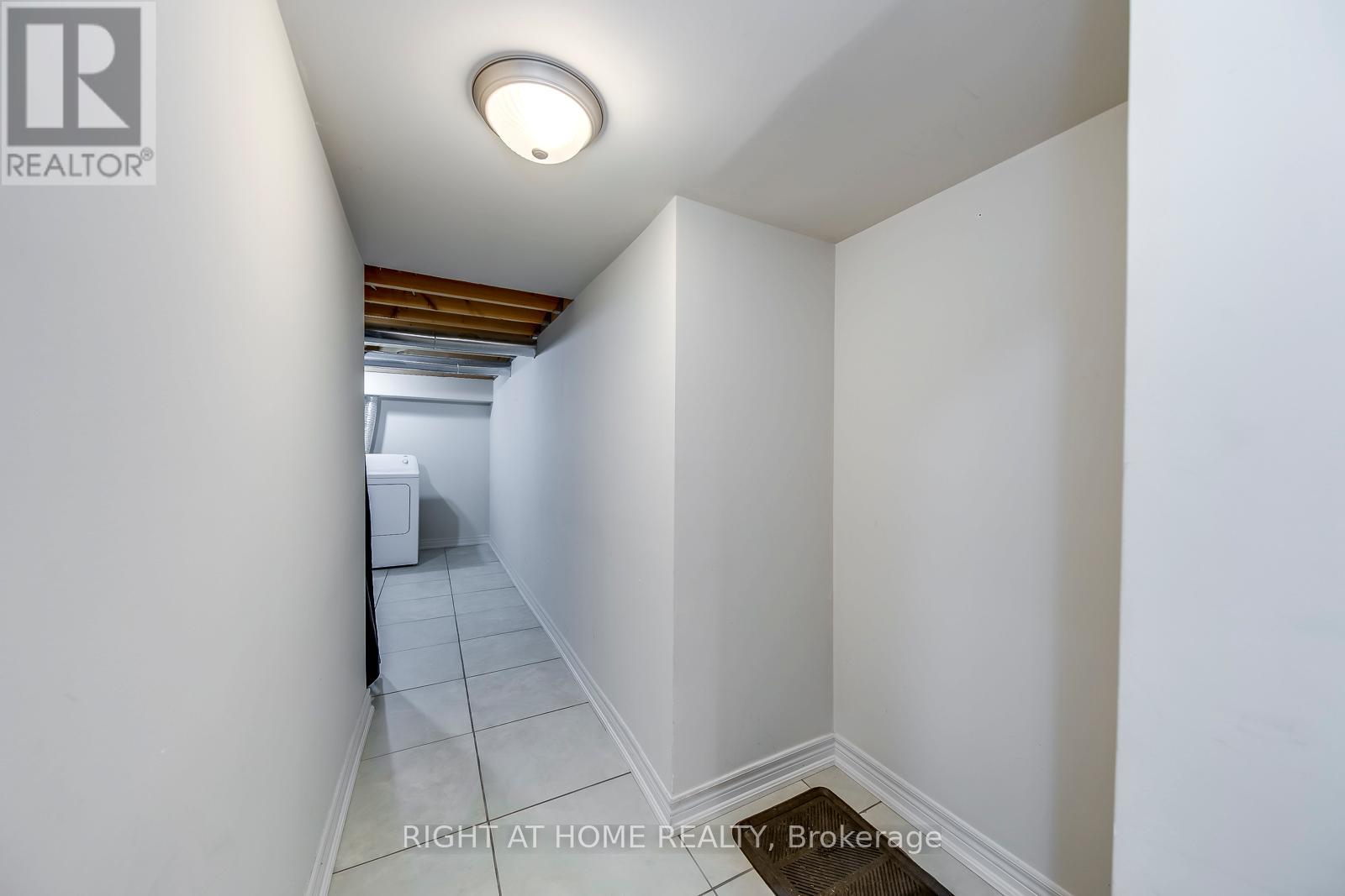 Lower - 56 Barberry Crescent, Richmond Hill, Ontario  L4E 4S6 - Photo 24 - N12496212