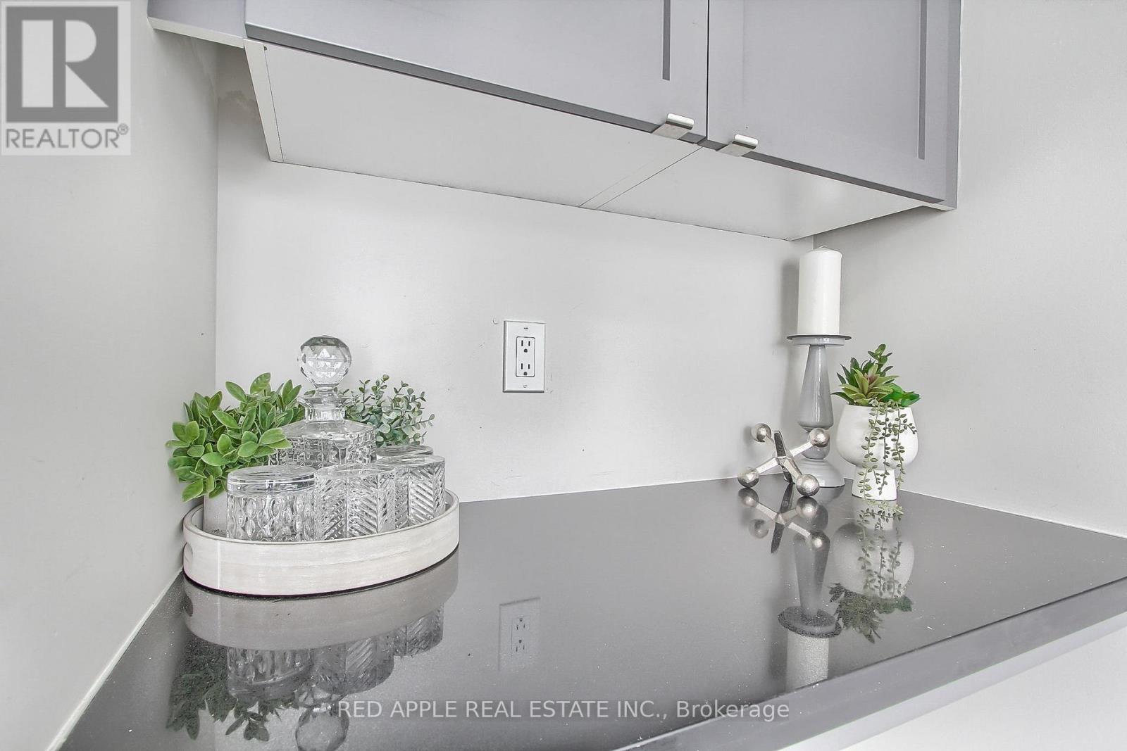 110 - 600 Alex Gardner Circle, Aurora, Ontario  L4G 3G5 - Photo 10 - N12496218