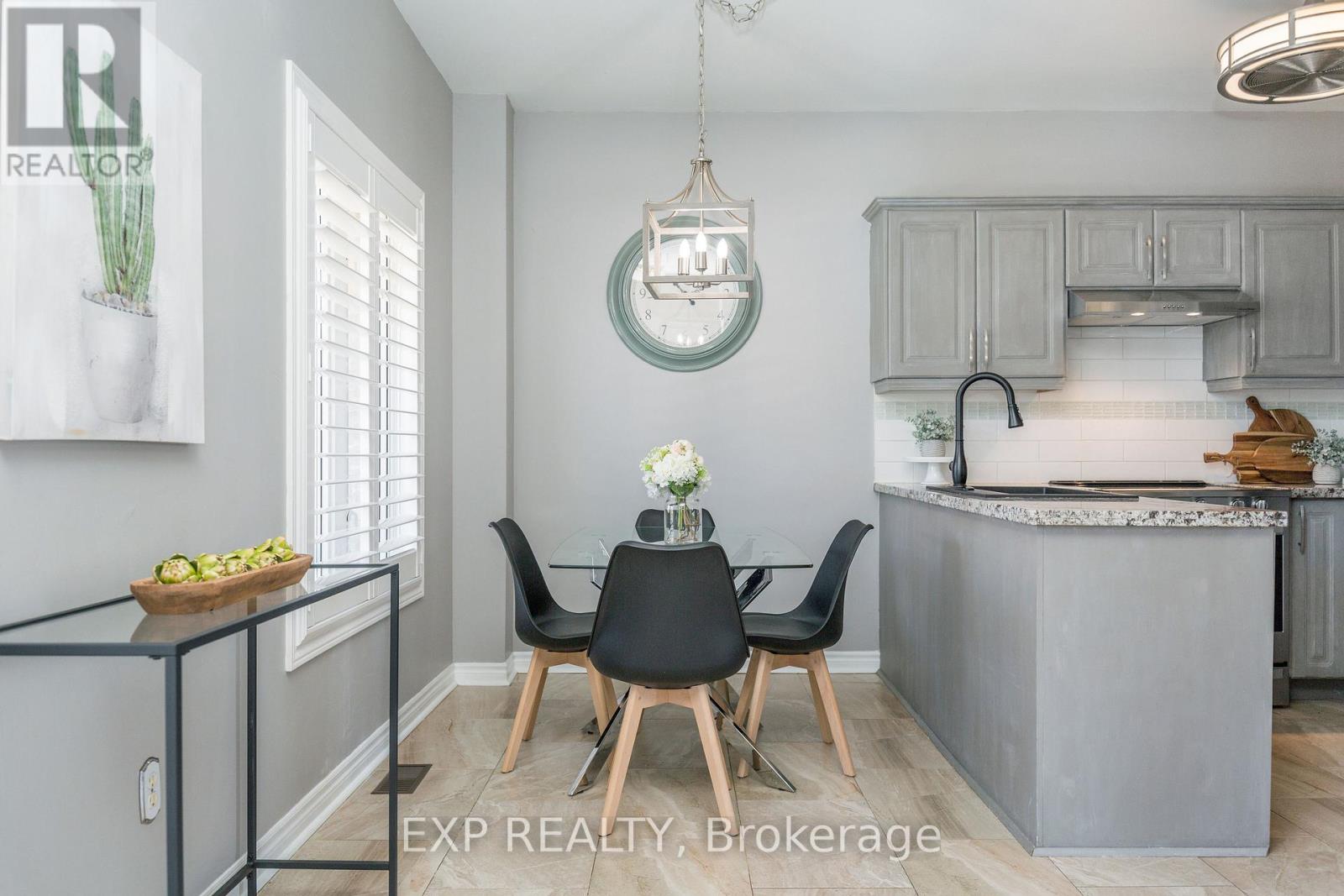 314 Country Lane, Barrie, Ontario  L4N 5Z6 - Photo 14 - S12496148