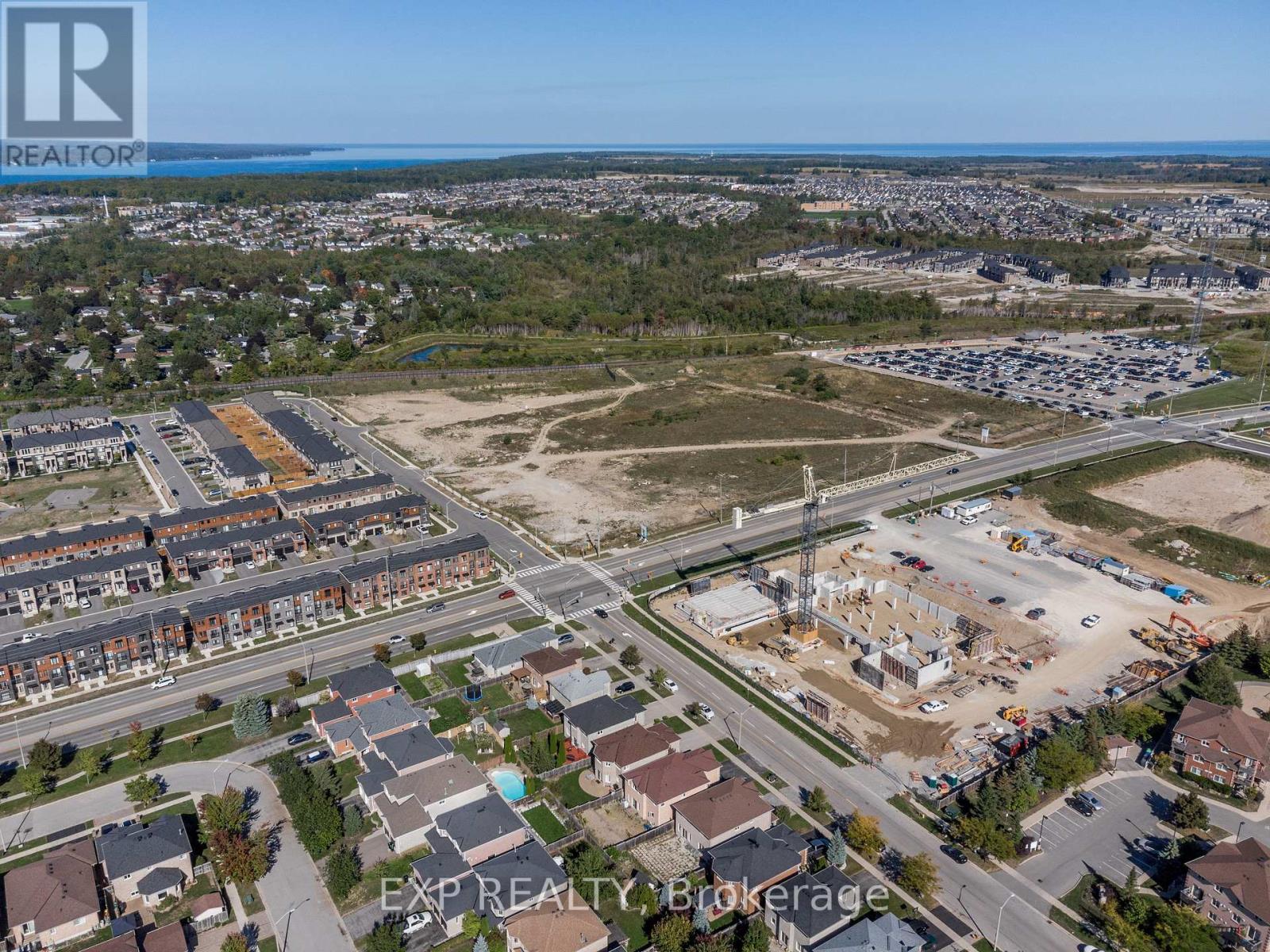 314 Country Lane, Barrie, Ontario  L4N 5Z6 - Photo 48 - S12496148