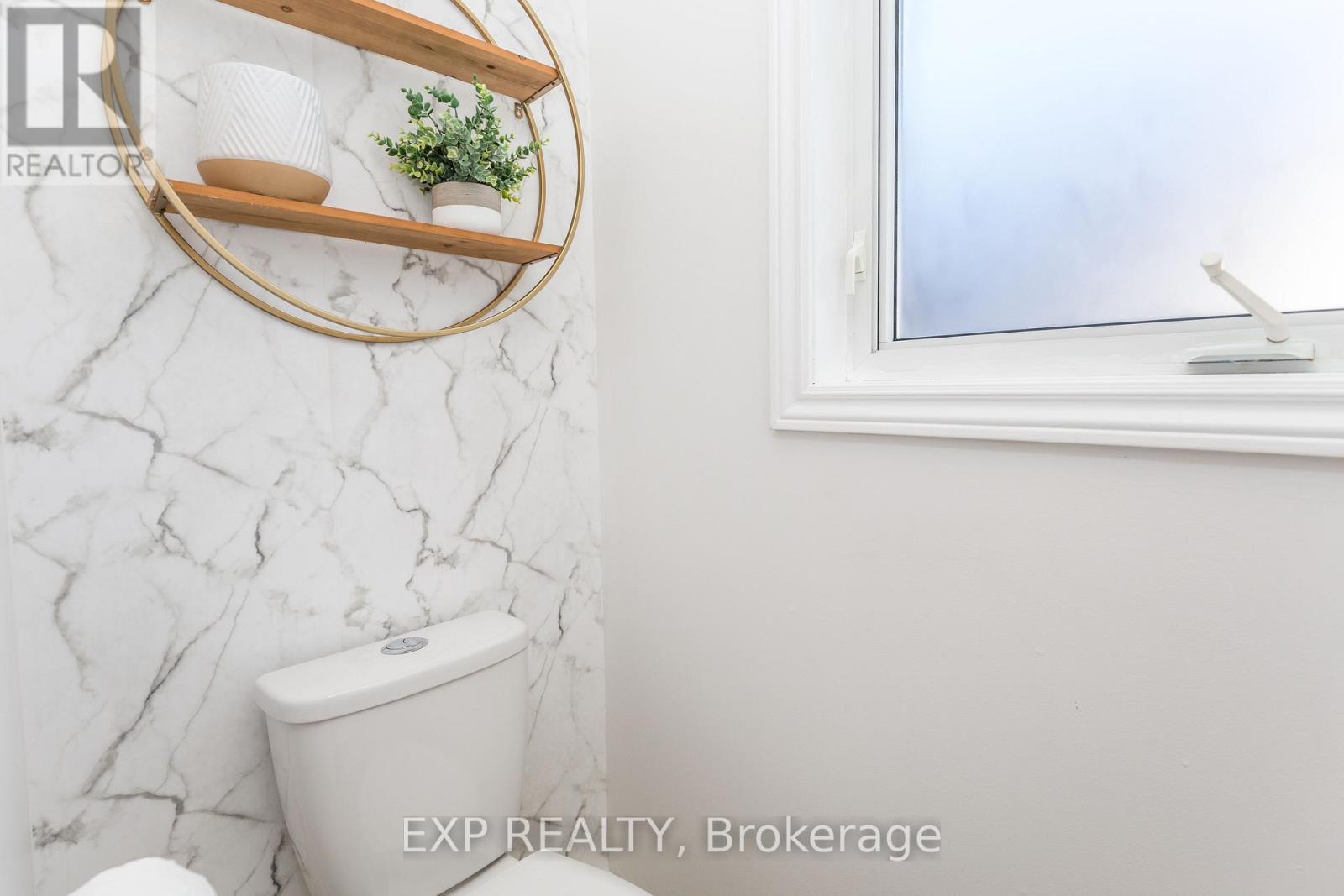 314 Country Lane, Barrie, Ontario  L4N 5Z6 - Photo 7 - S12496148