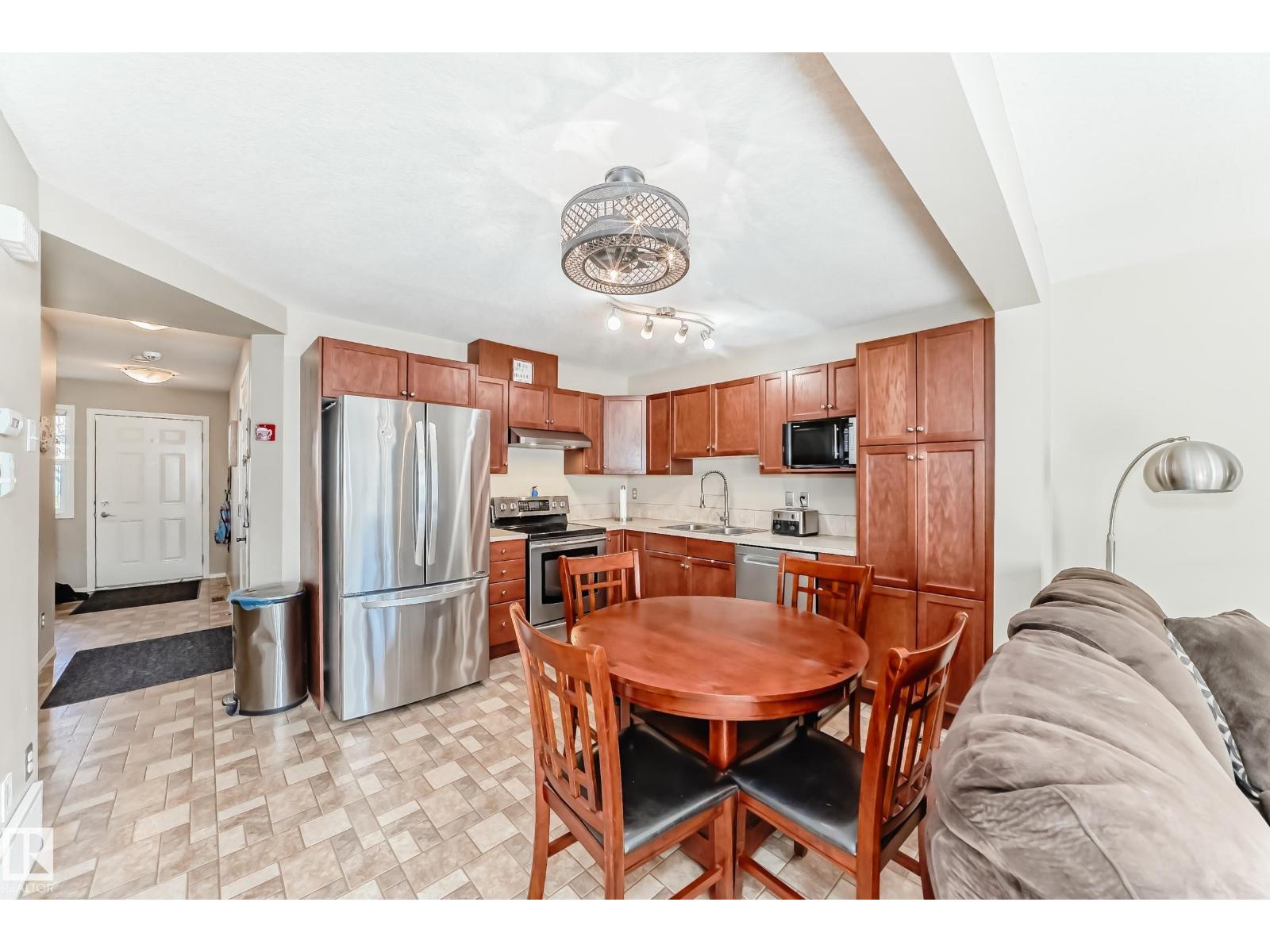 48 2816 34 Av Nw, Edmonton, Alberta  T6T 2B4 - Photo 4 - E4464214