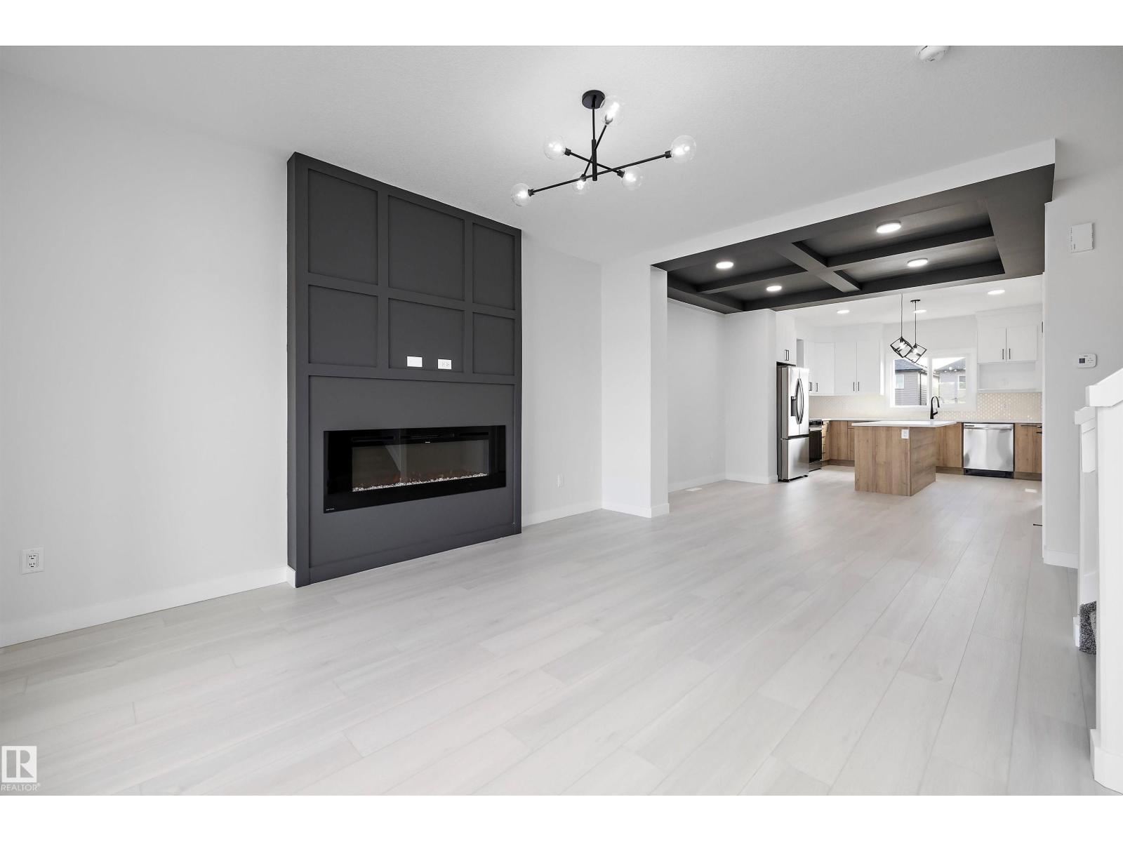 2109 Crossbill Ln Nw Nw, Edmonton, Alberta  T5S 0W3 - Photo 5 - E4464216