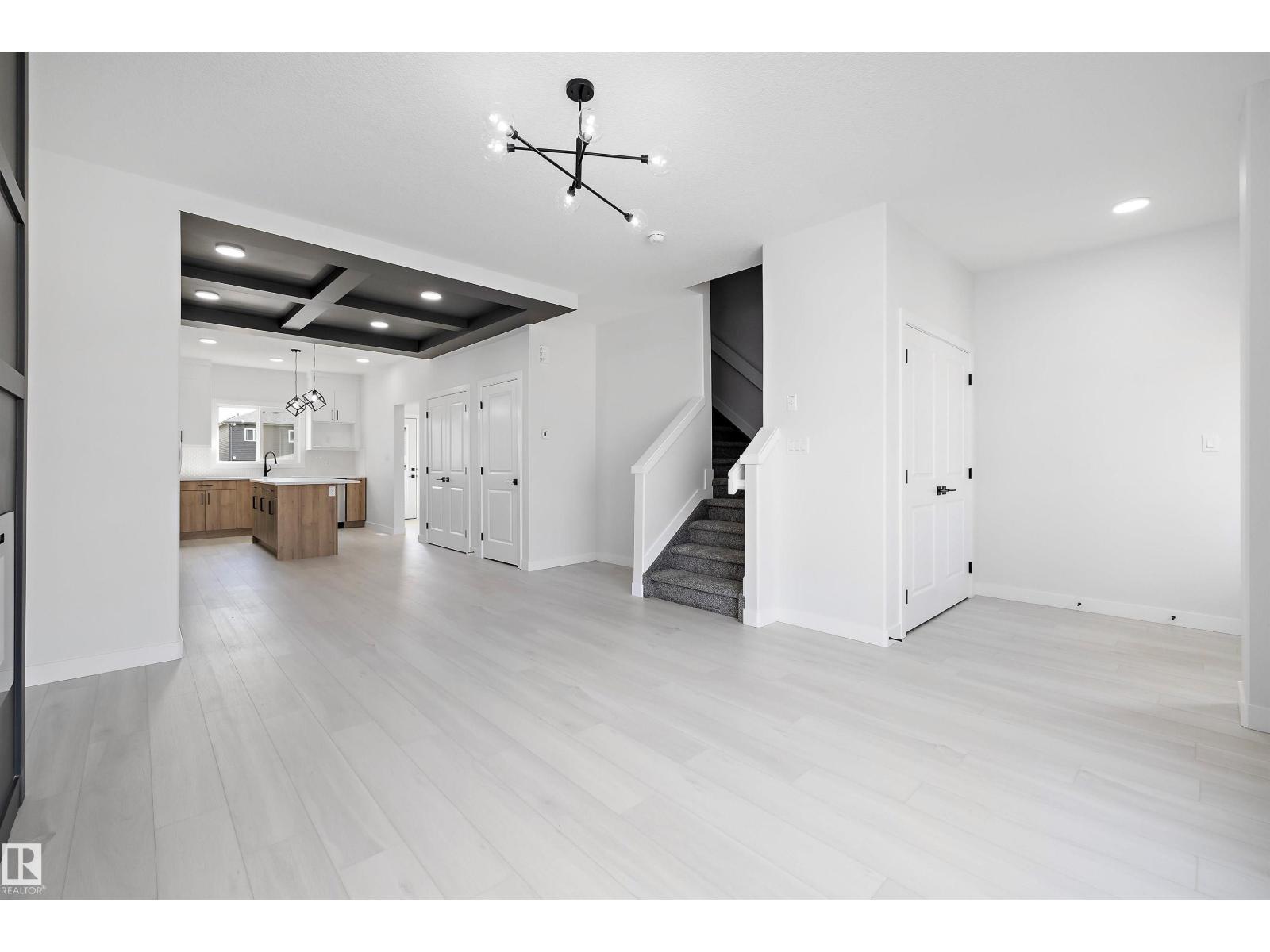 2109 Crossbill Ln Nw Nw, Edmonton, Alberta  T5S 0W3 - Photo 6 - E4464216