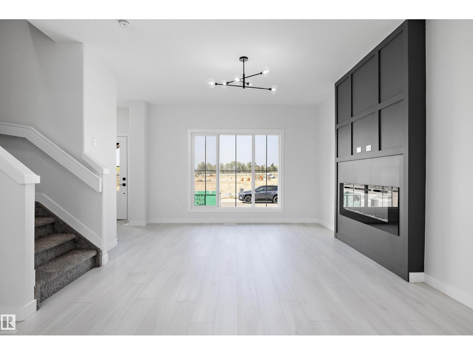 2109 Crossbill Ln Nw Nw, Edmonton, Alberta  T5S 0W3 - Photo 8 - E4464216